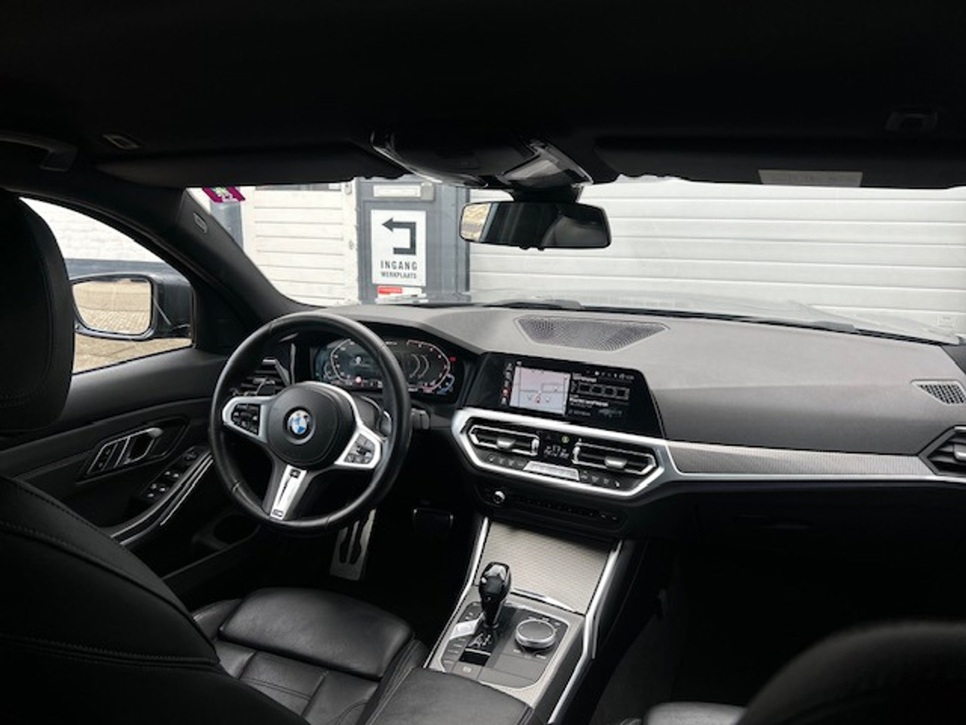 Foto van BMW 330e