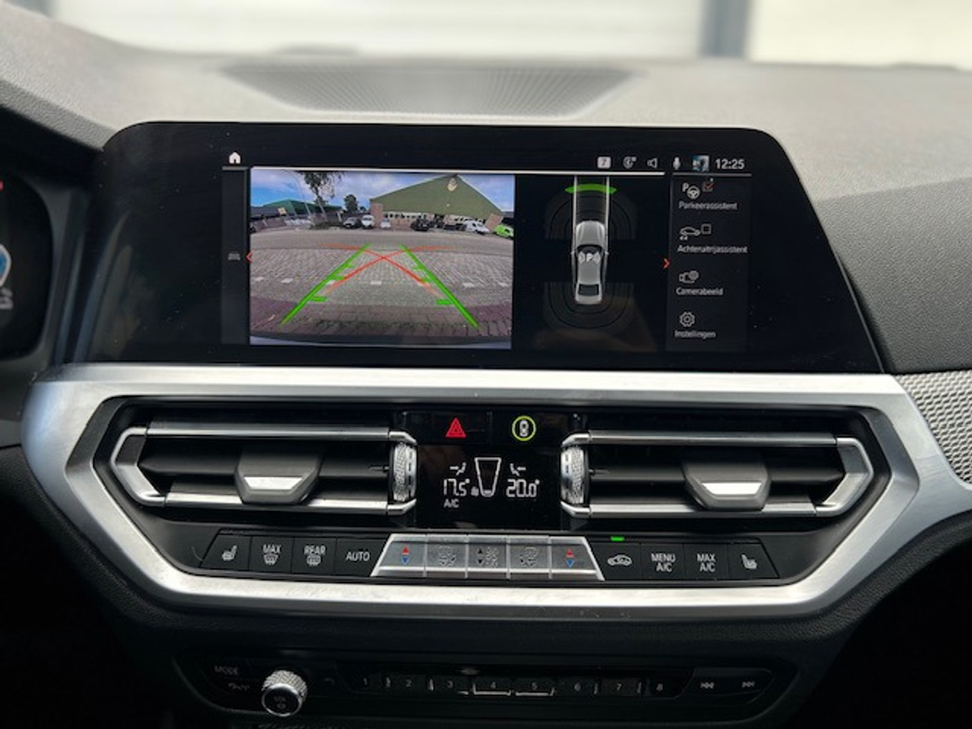Foto van BMW 330e