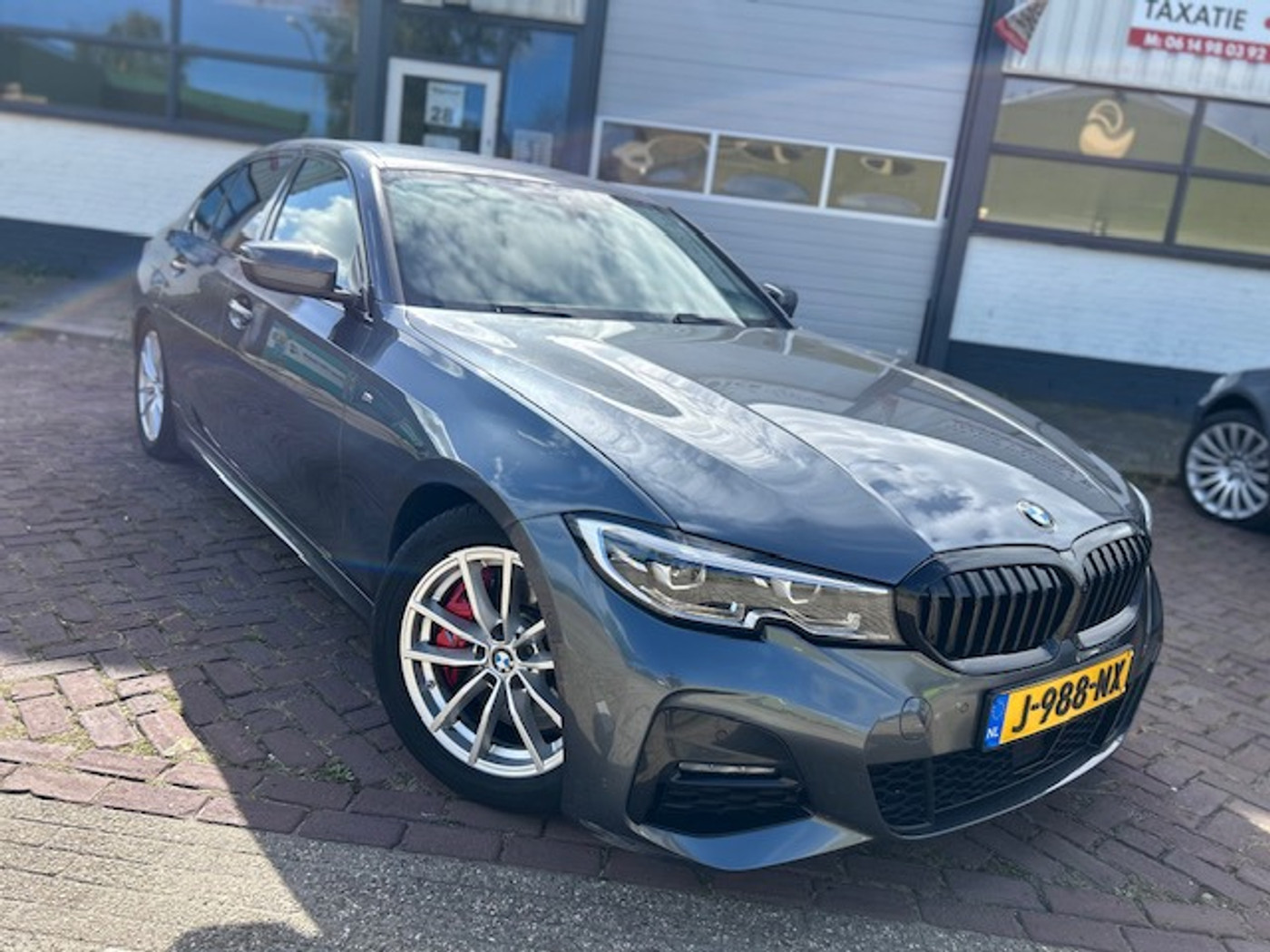 Foto van BMW 330e