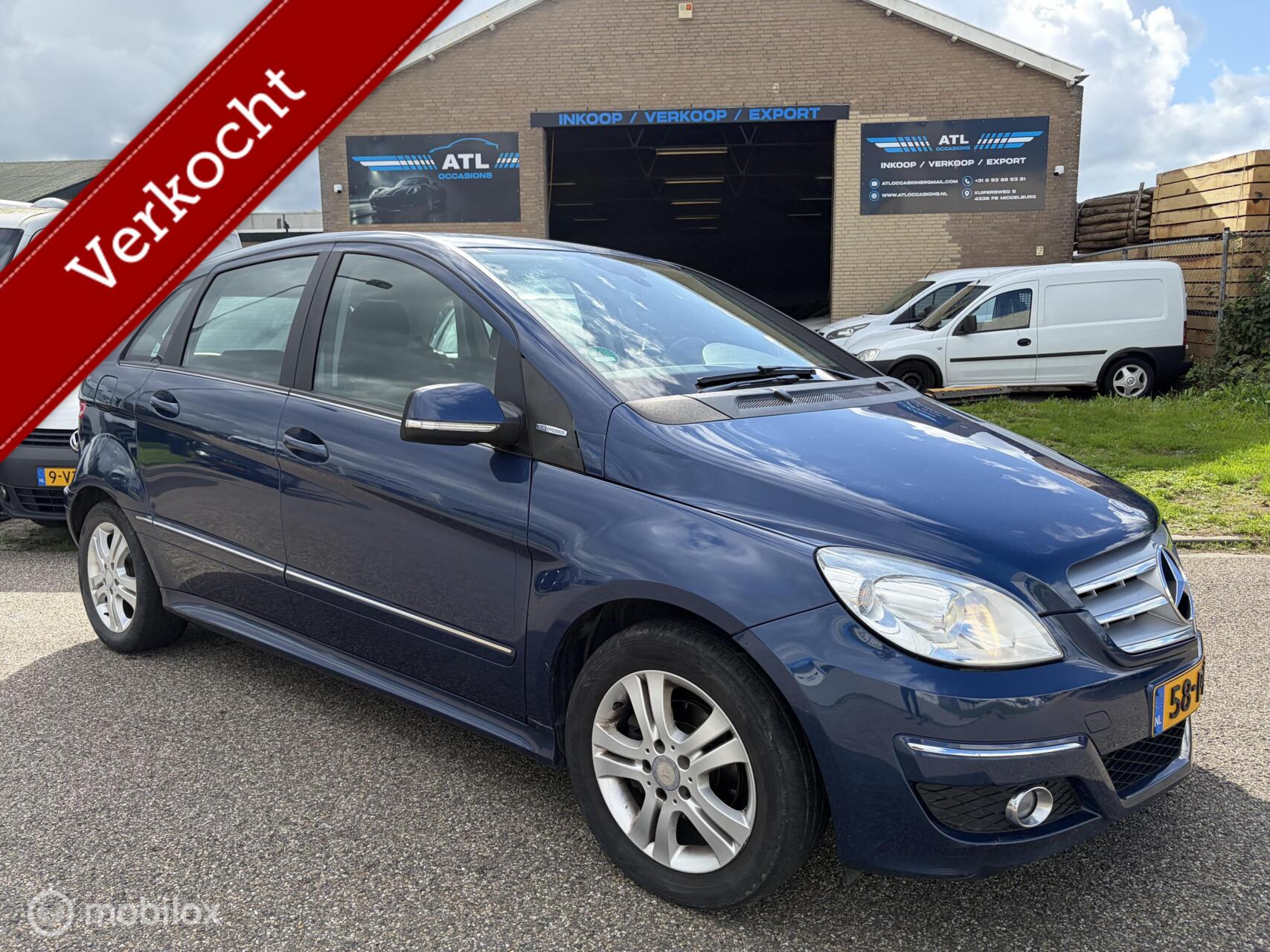 Mercedes-Benz B 180 180 BlueEFFICIENCY 2011 - voorkant