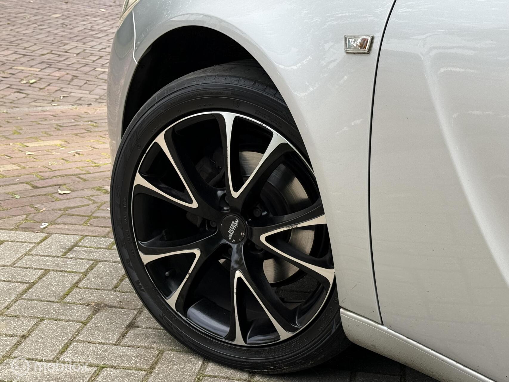 Foto van Opel Insignia Sports Tourer