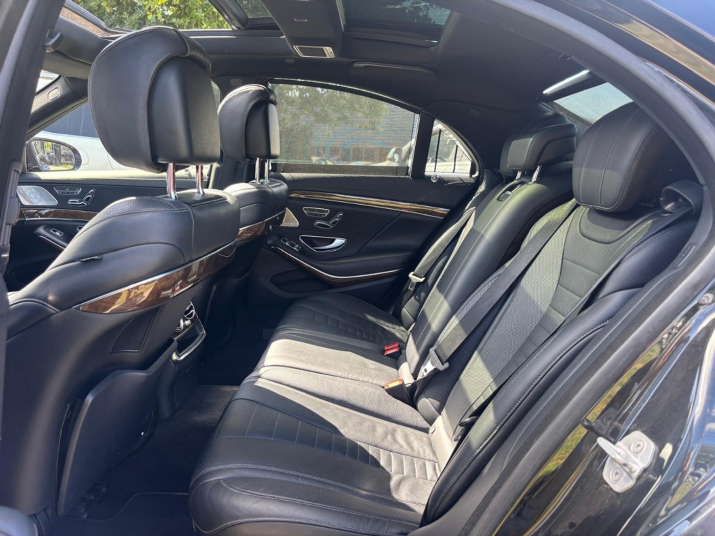 Foto van Mercedes-Benz S 500 4Matic