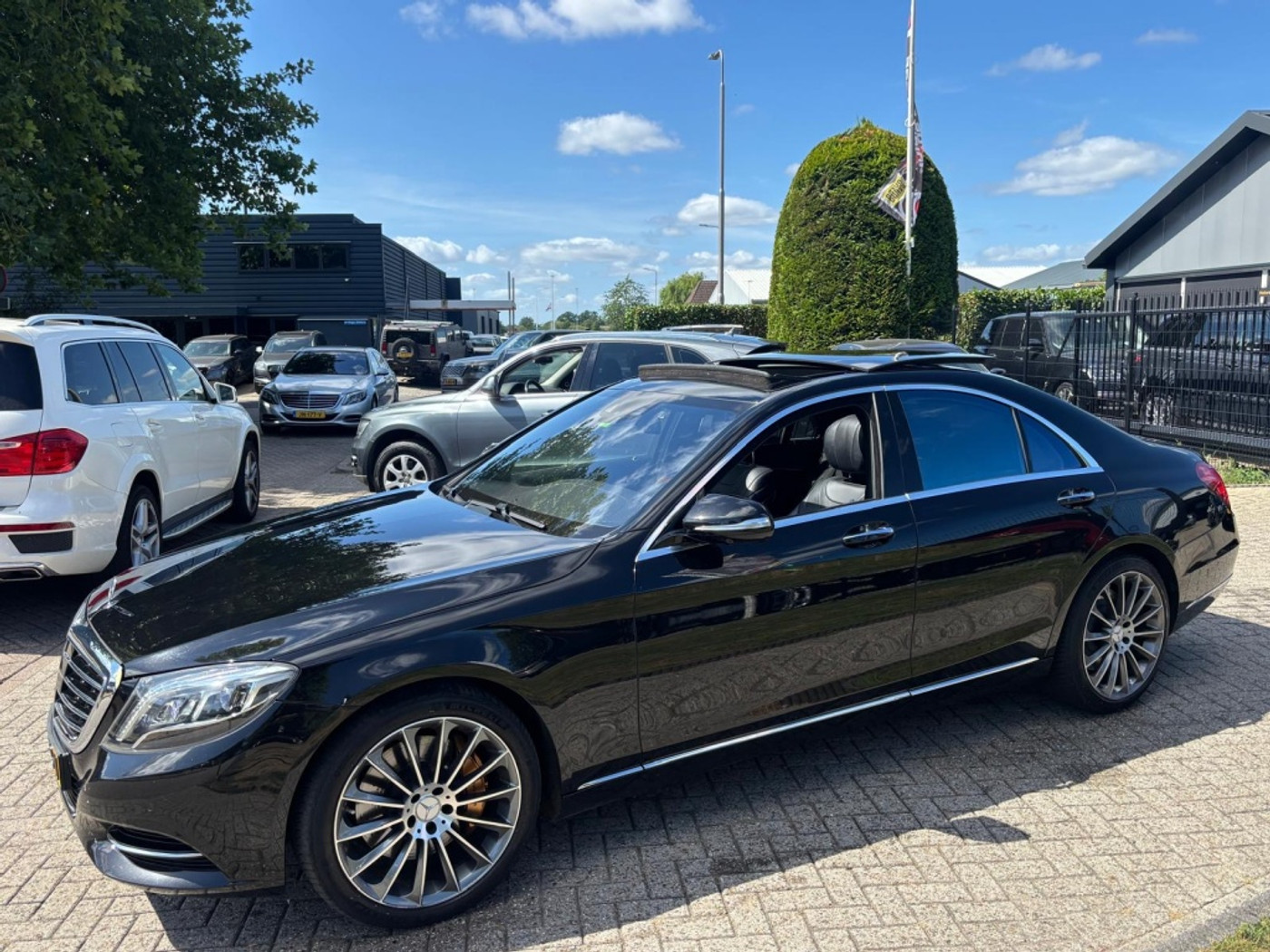 Foto van Mercedes-Benz S 500 4Matic