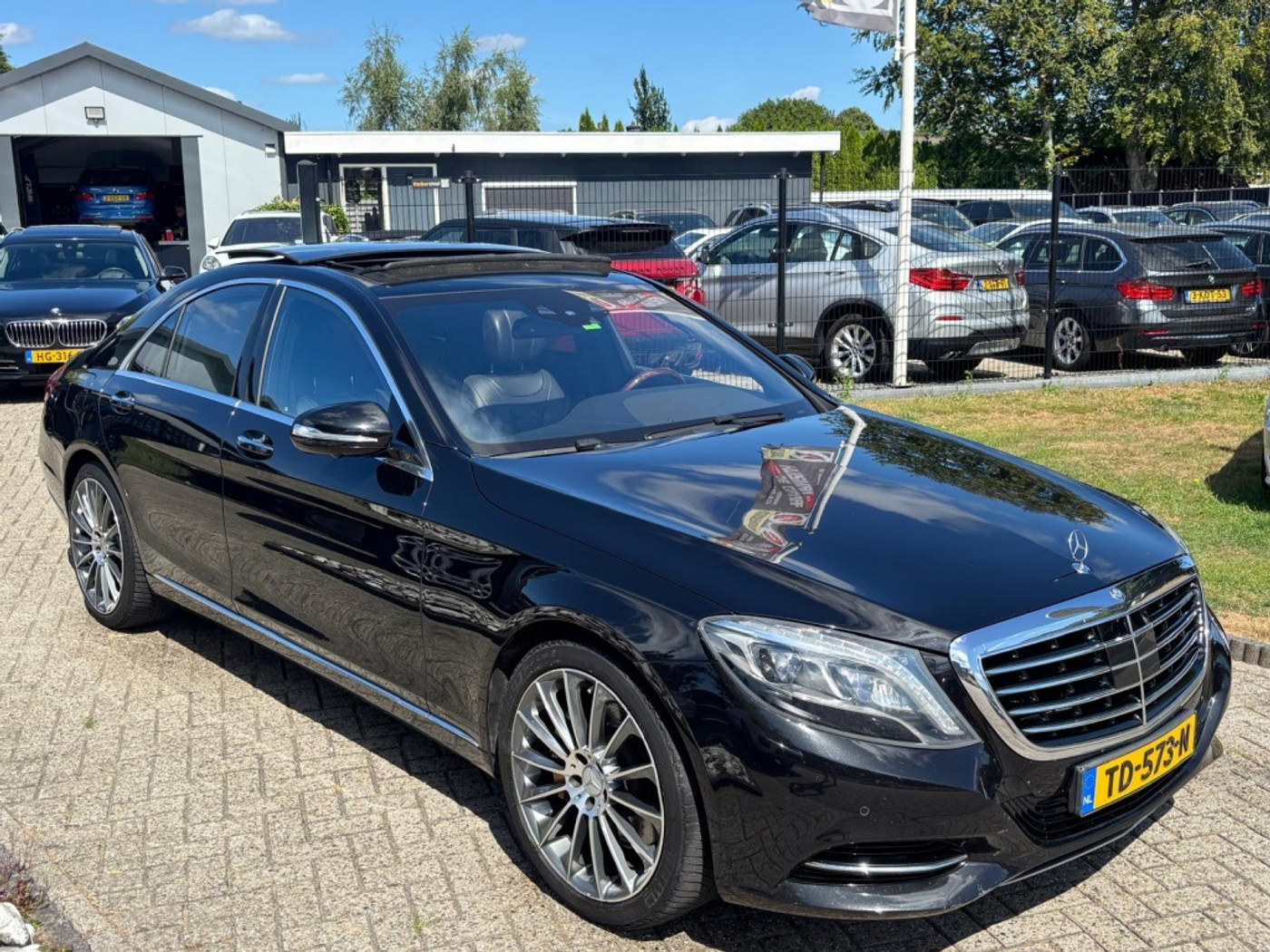 Foto van Mercedes-Benz S 500 4Matic