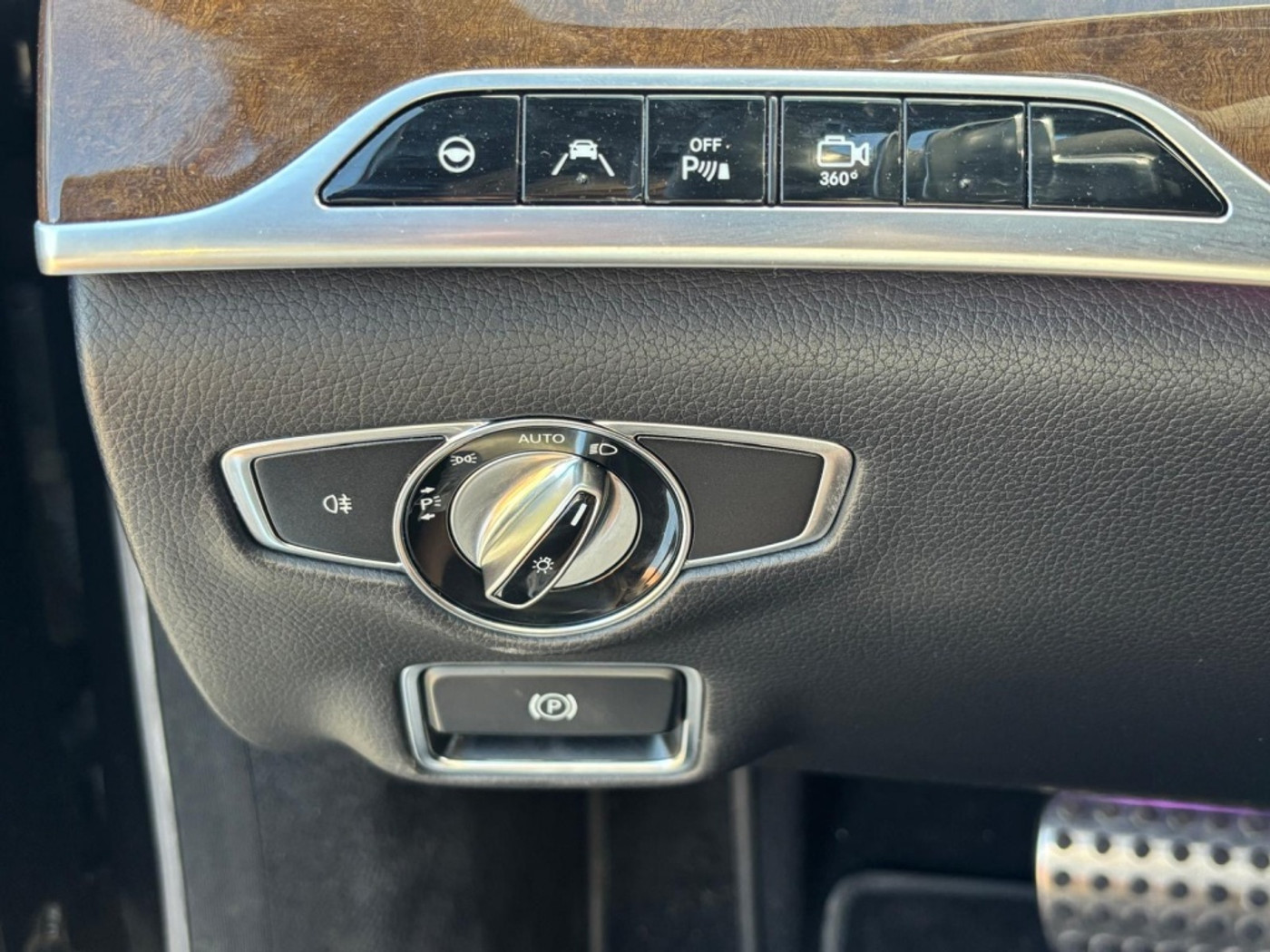 Foto van Mercedes-Benz S 500 4Matic