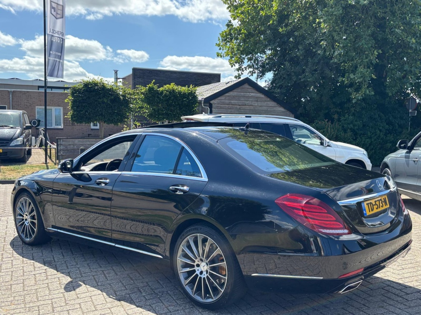 Foto van Mercedes-Benz S 500 4Matic