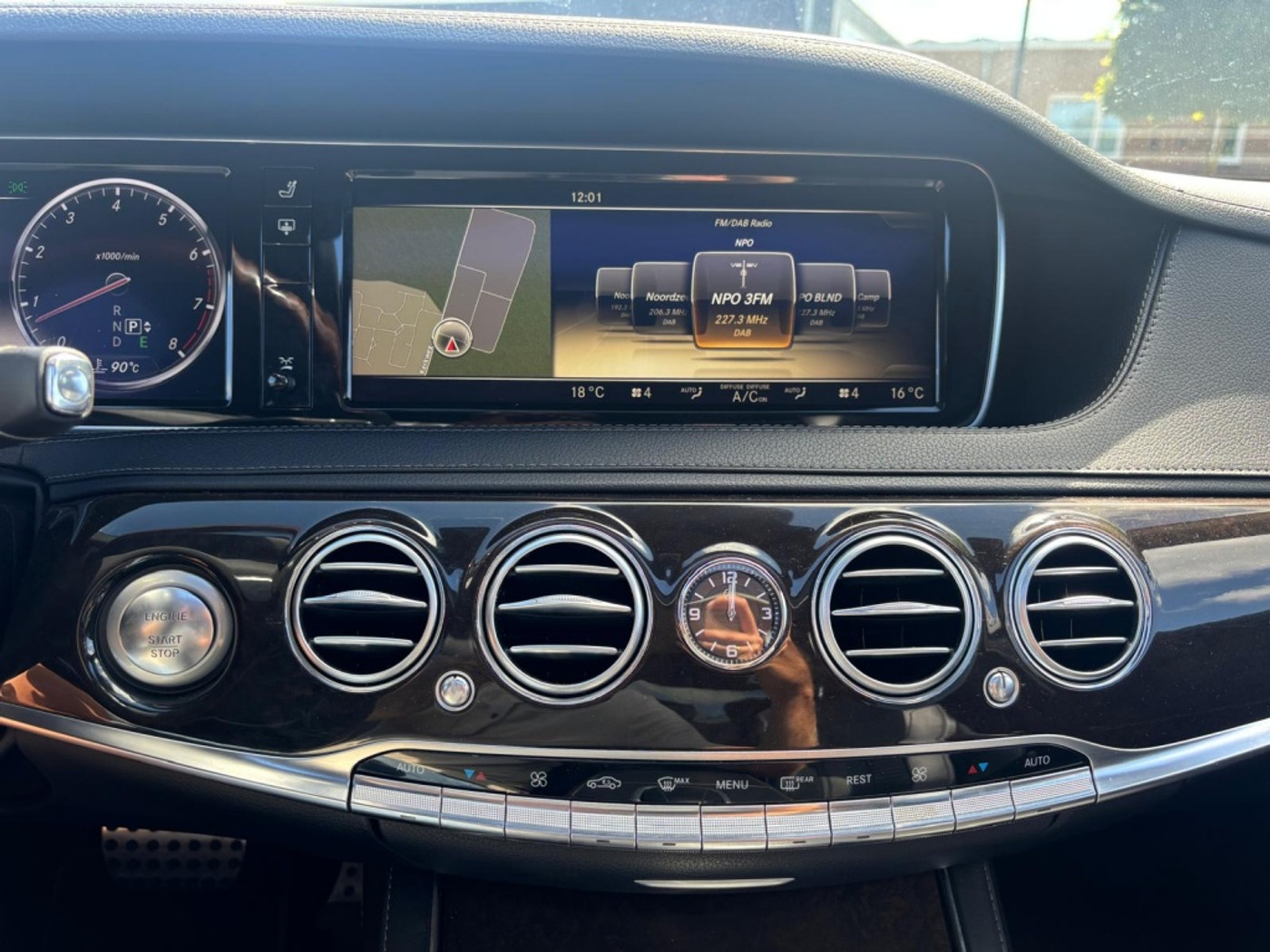 Foto van Mercedes-Benz S 500 4Matic