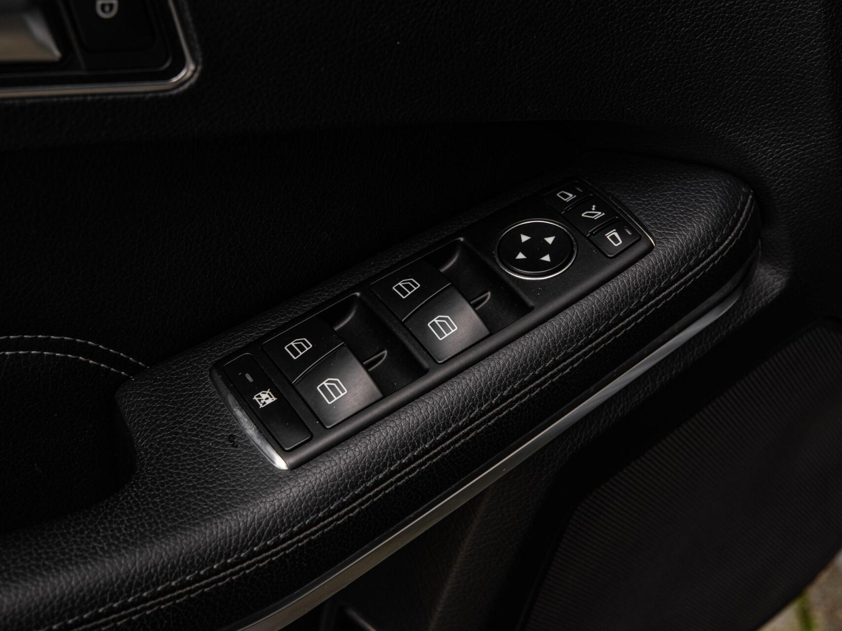 Foto van Mercedes-Benz E 200