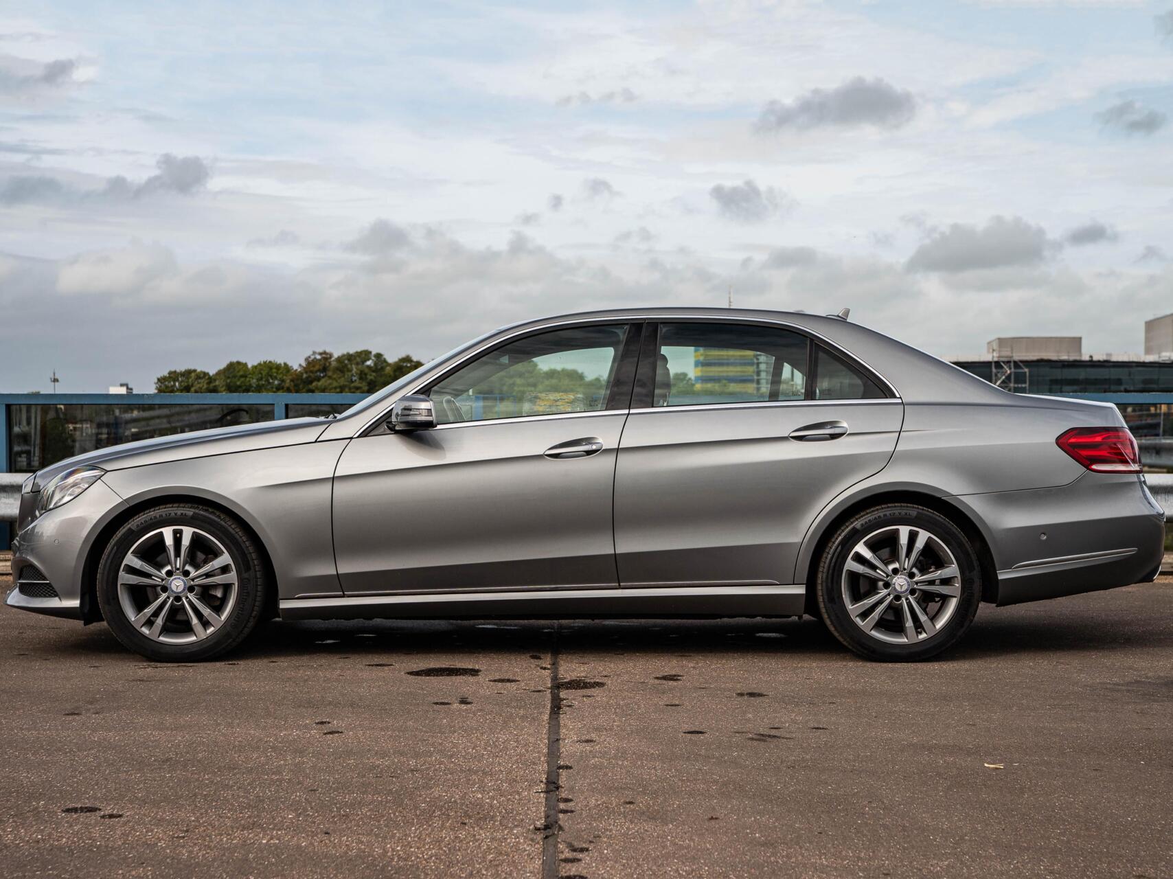 Foto van Mercedes-Benz E 200