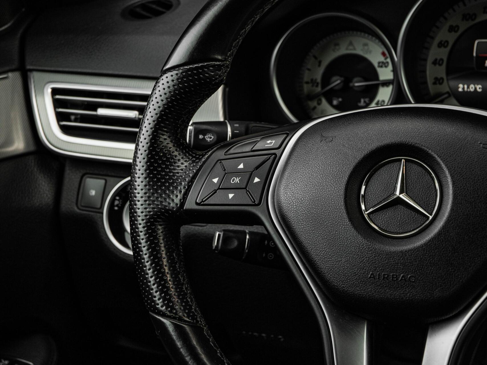Foto van Mercedes-Benz E 200