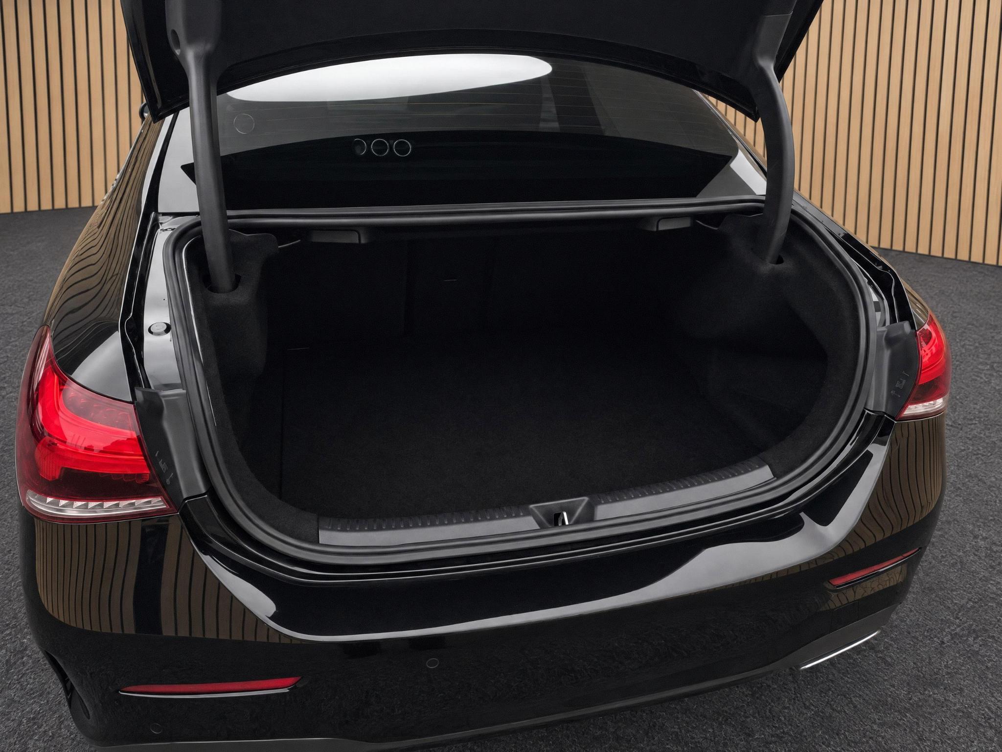 Foto van Mercedes-Benz A 200