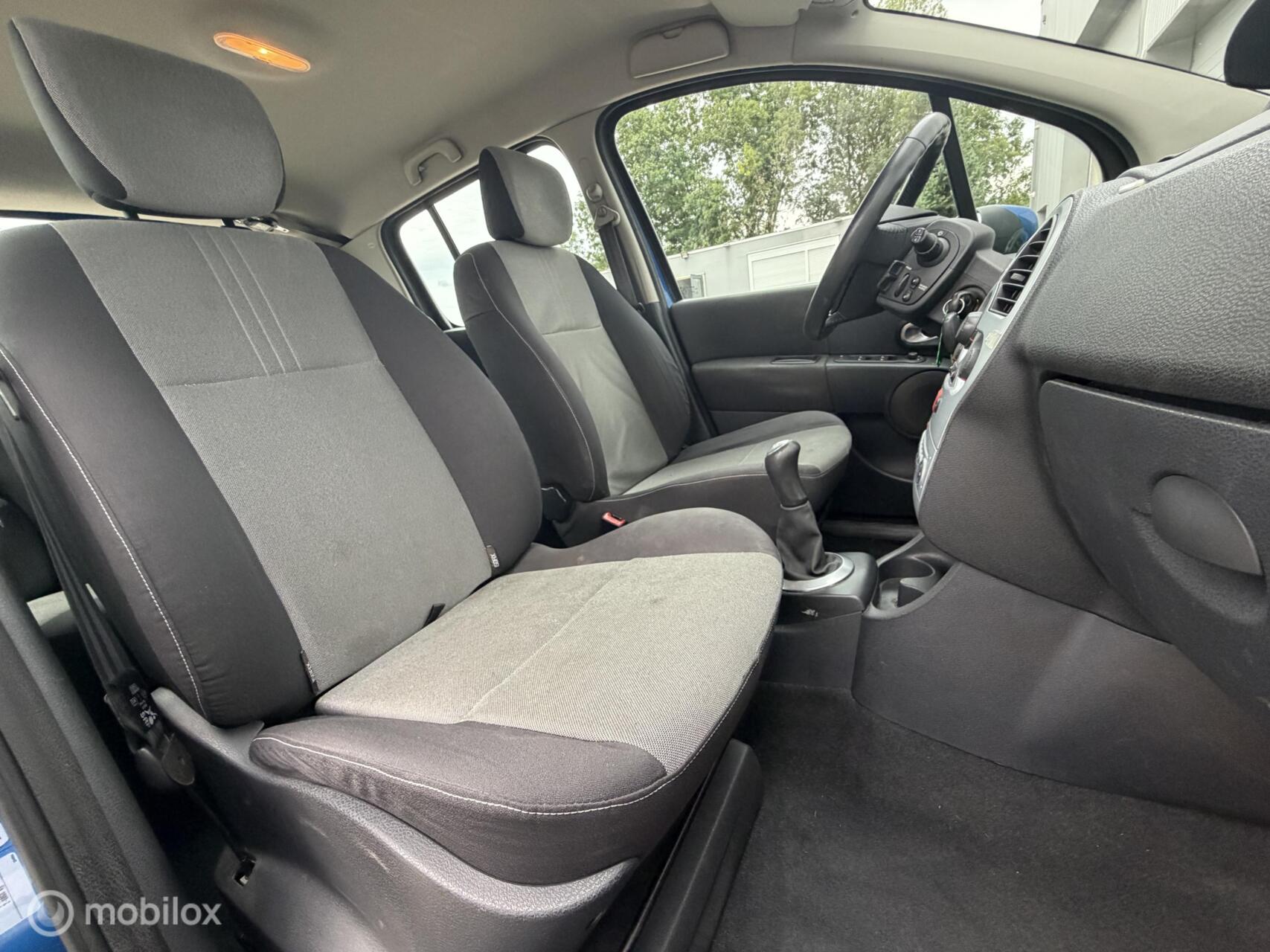 Foto van Renault Modus