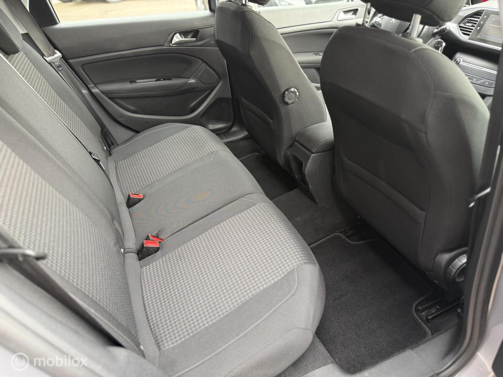 Foto van Peugeot 308 SW