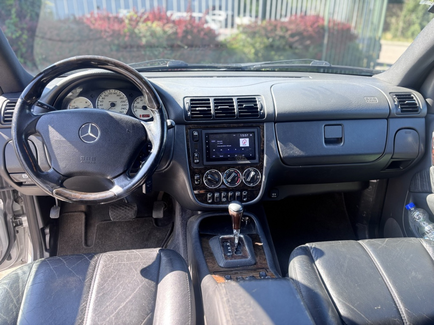 Foto van Mercedes-Benz ML 55 AMG