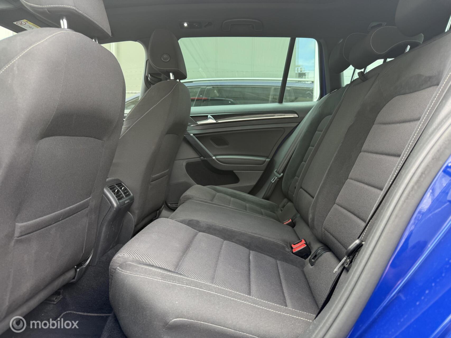 Foto van Volkswagen Golf Variant
