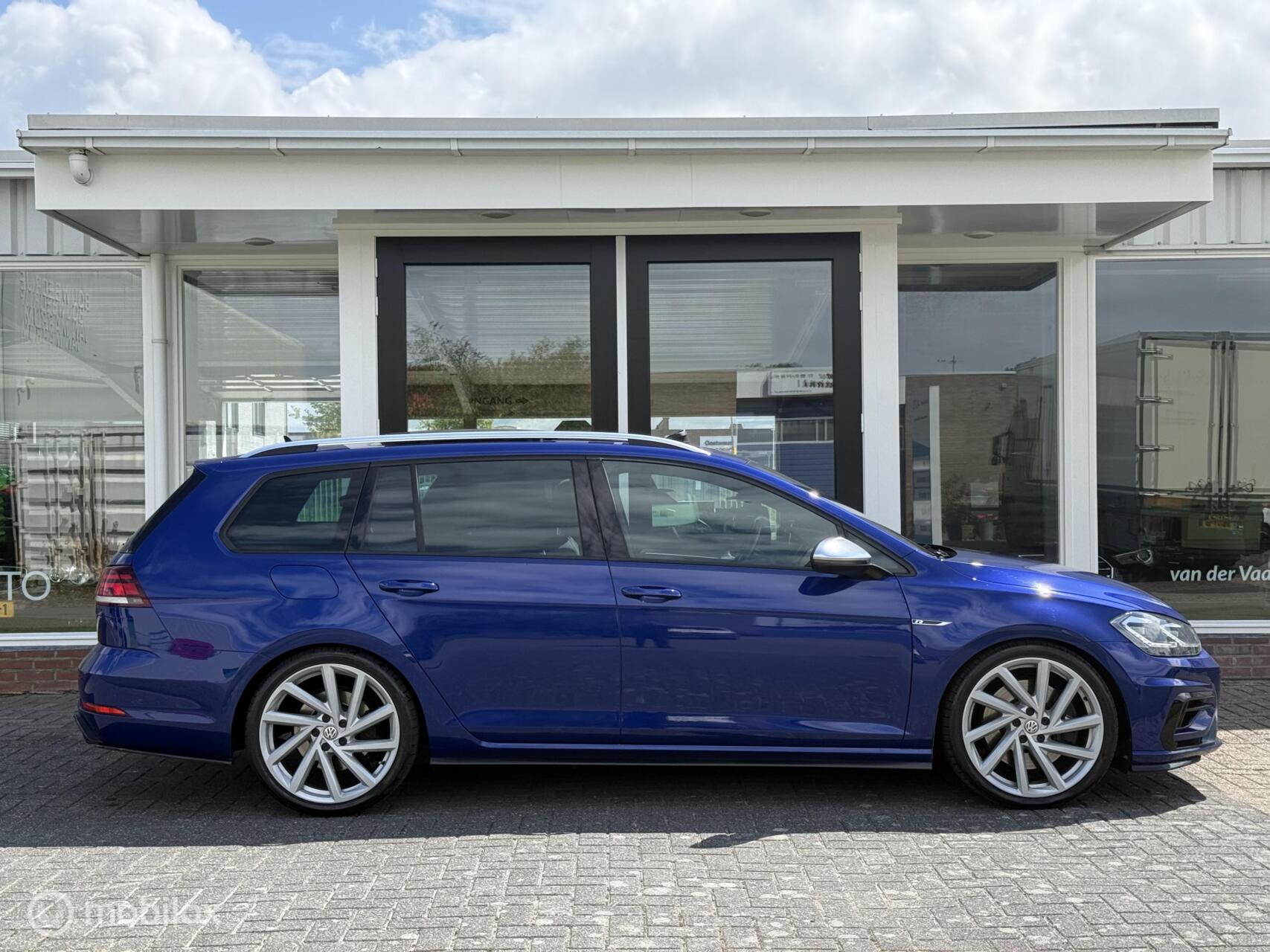 Foto van Volkswagen Golf Variant