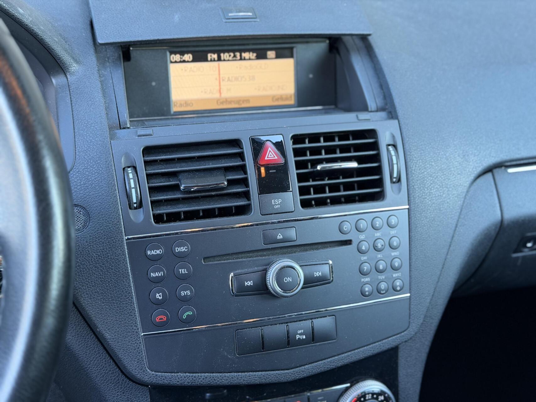 Foto van Mercedes-Benz C 180 Kompressor