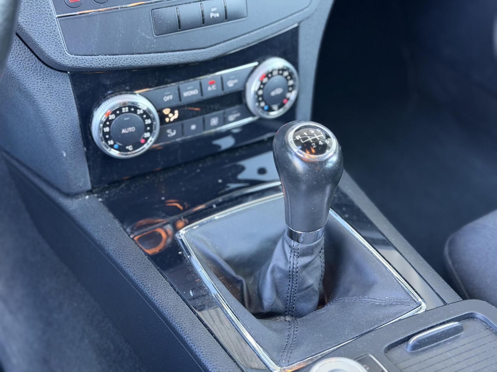 Foto van Mercedes-Benz C 180 Kompressor