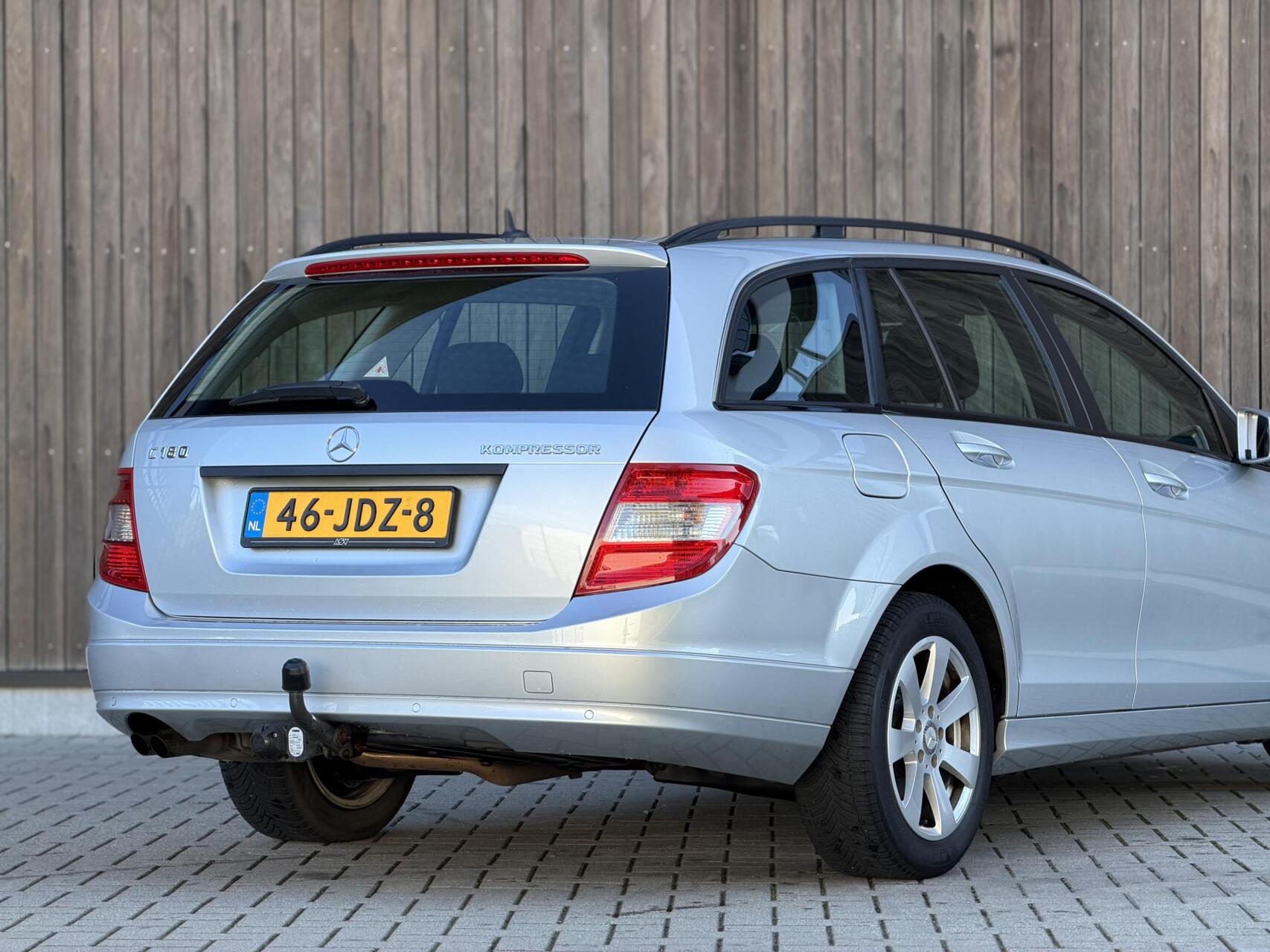 Foto van Mercedes-Benz C 180 Kompressor