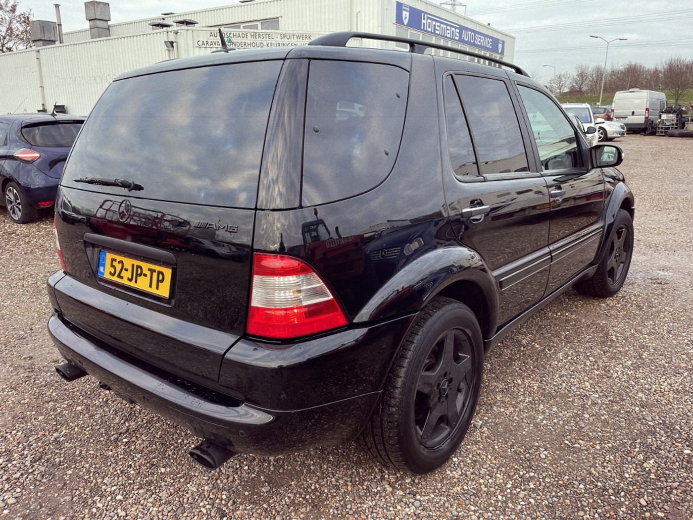 Foto van Mercedes-Benz ML 55 AMG