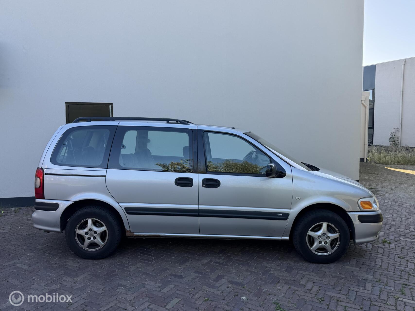 Foto van Opel Opel Sintra