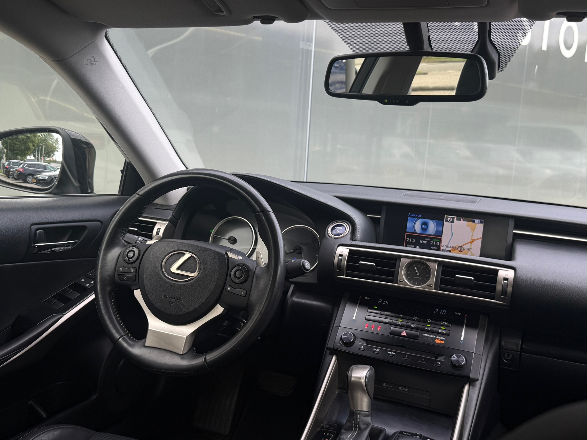 Foto van Lexus Lexus Is300h