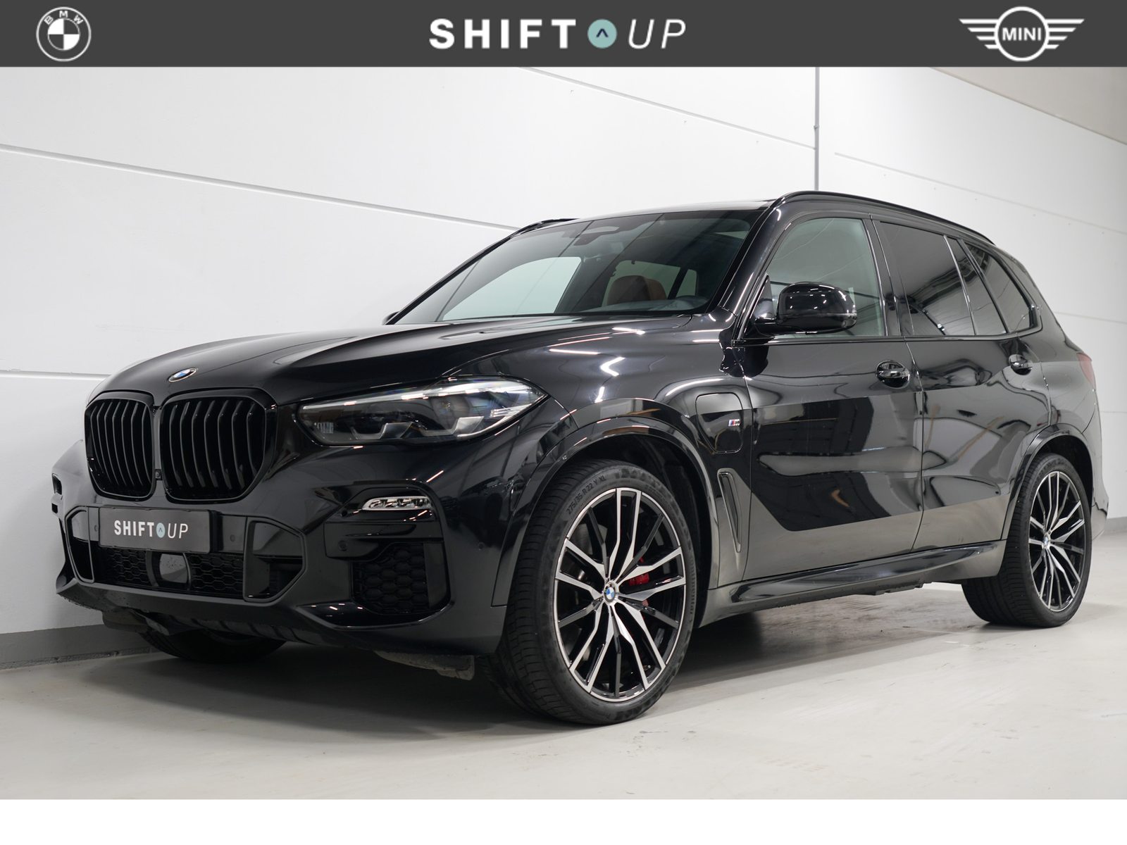 BMW X5 xDrive45e High Executive M-Sport 2021 - voorkant