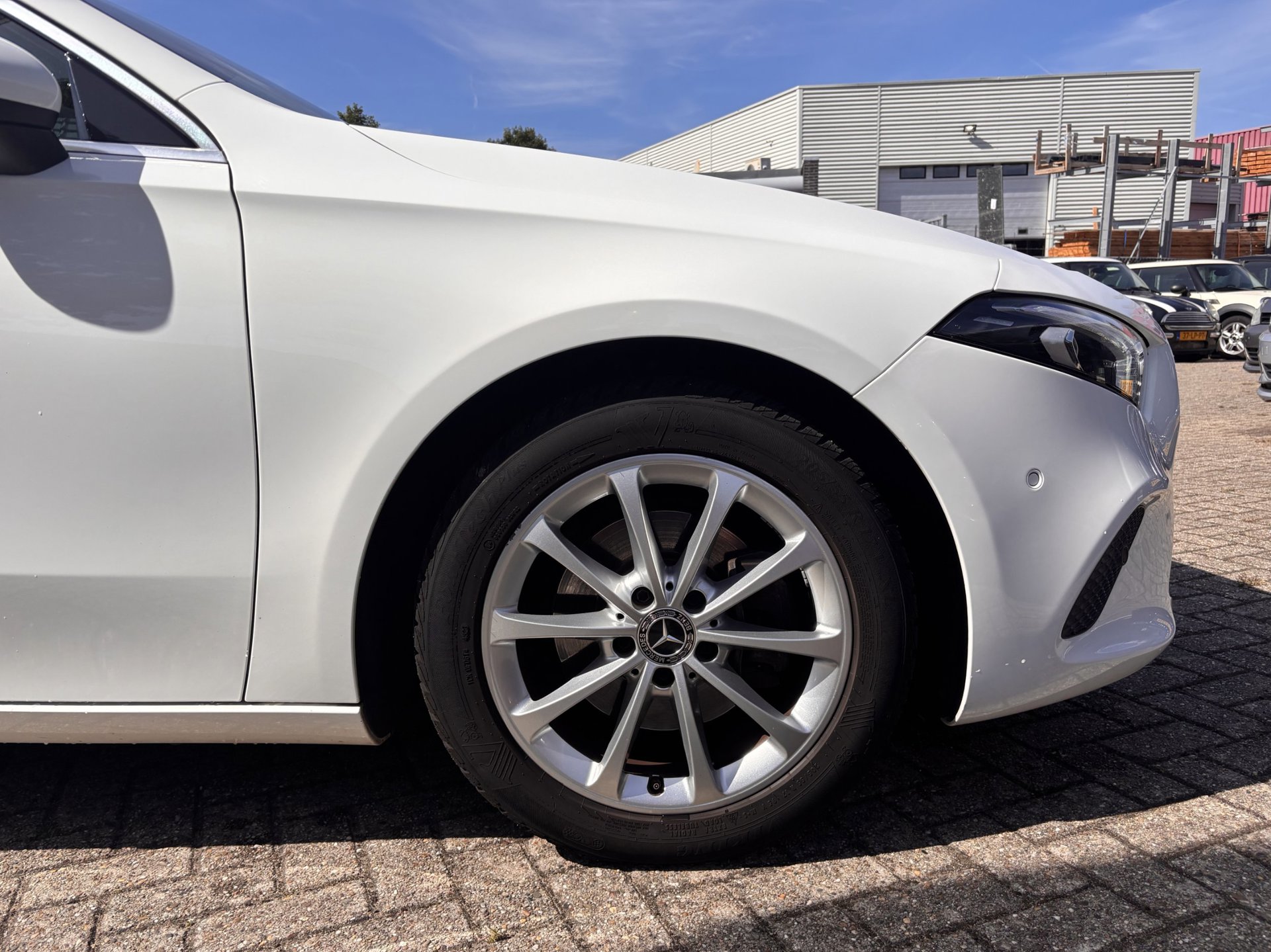 Foto van Mercedes-Benz A 200