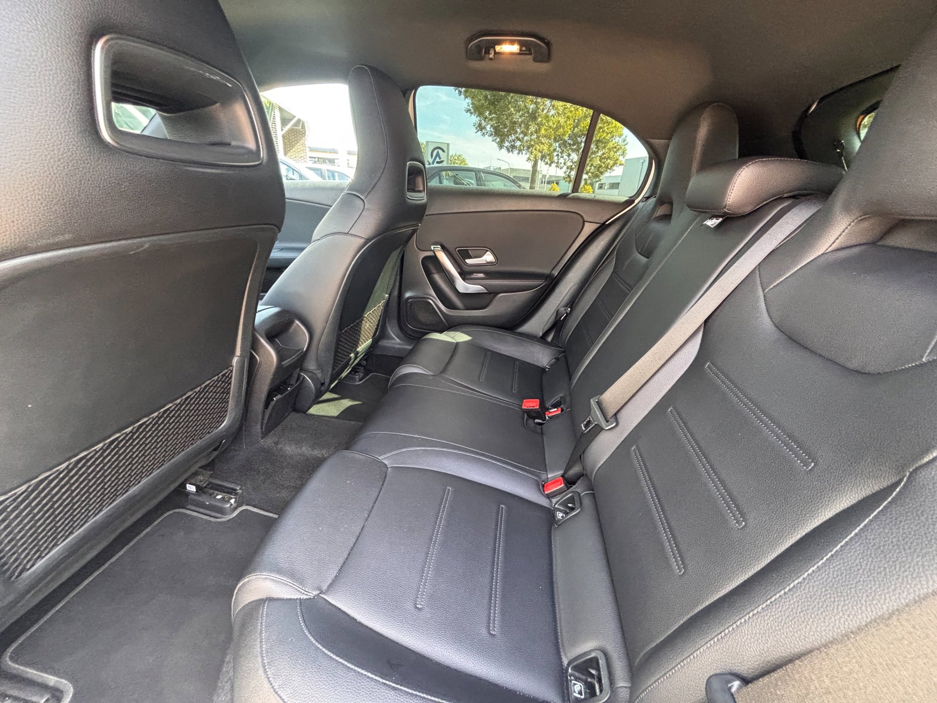 Foto van Mercedes-Benz A 200