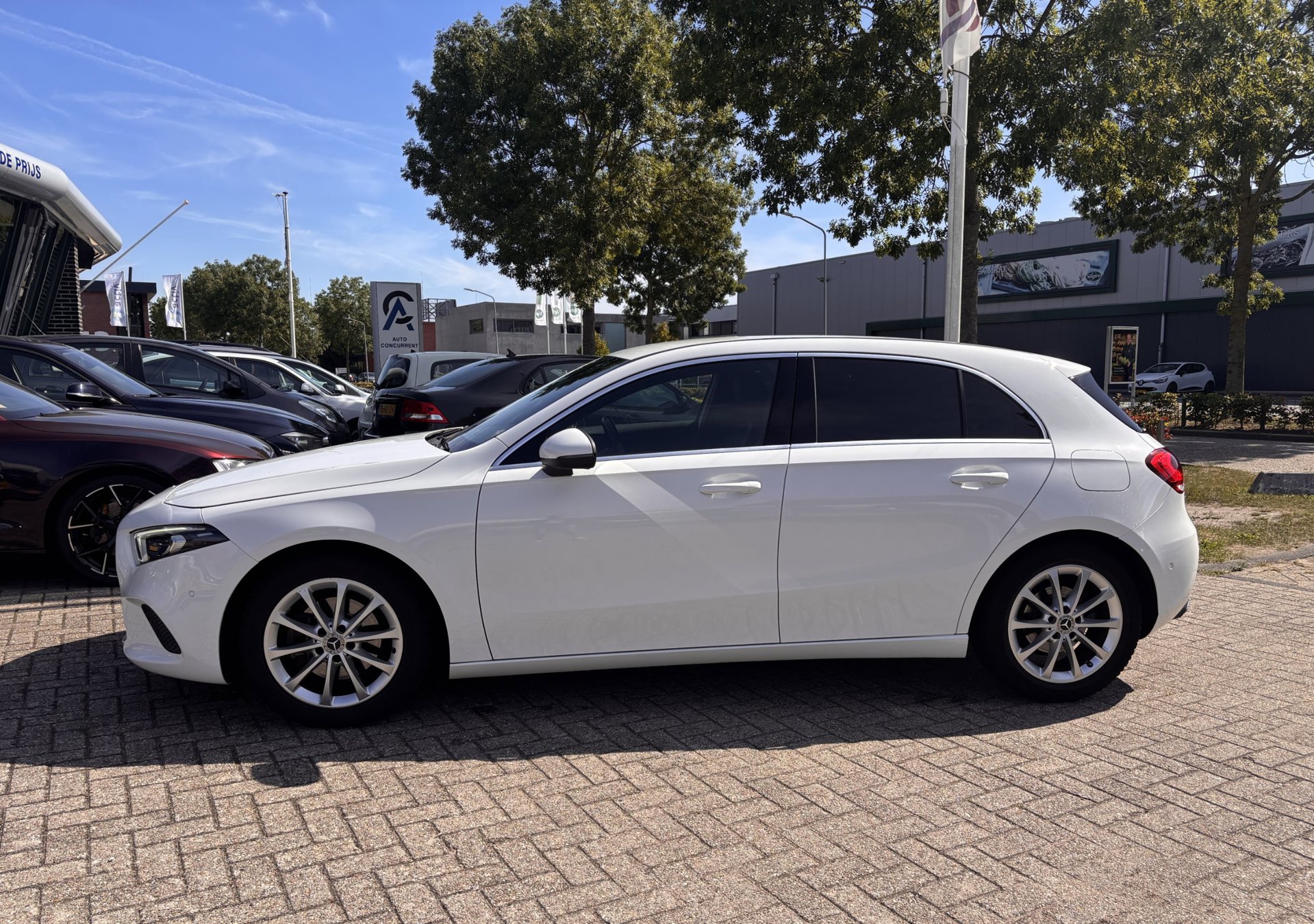 Foto van Mercedes-Benz A 200