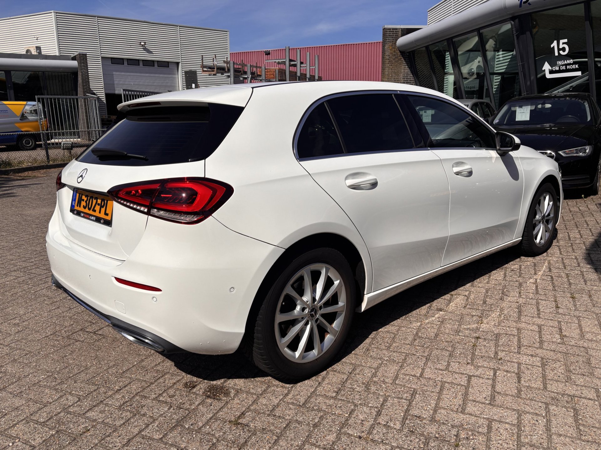Foto van Mercedes-Benz A 200