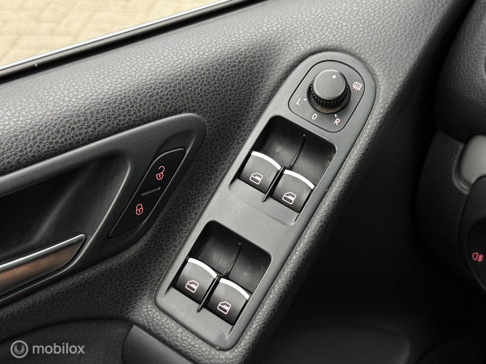 Foto van Volkswagen Golf Cabrio
