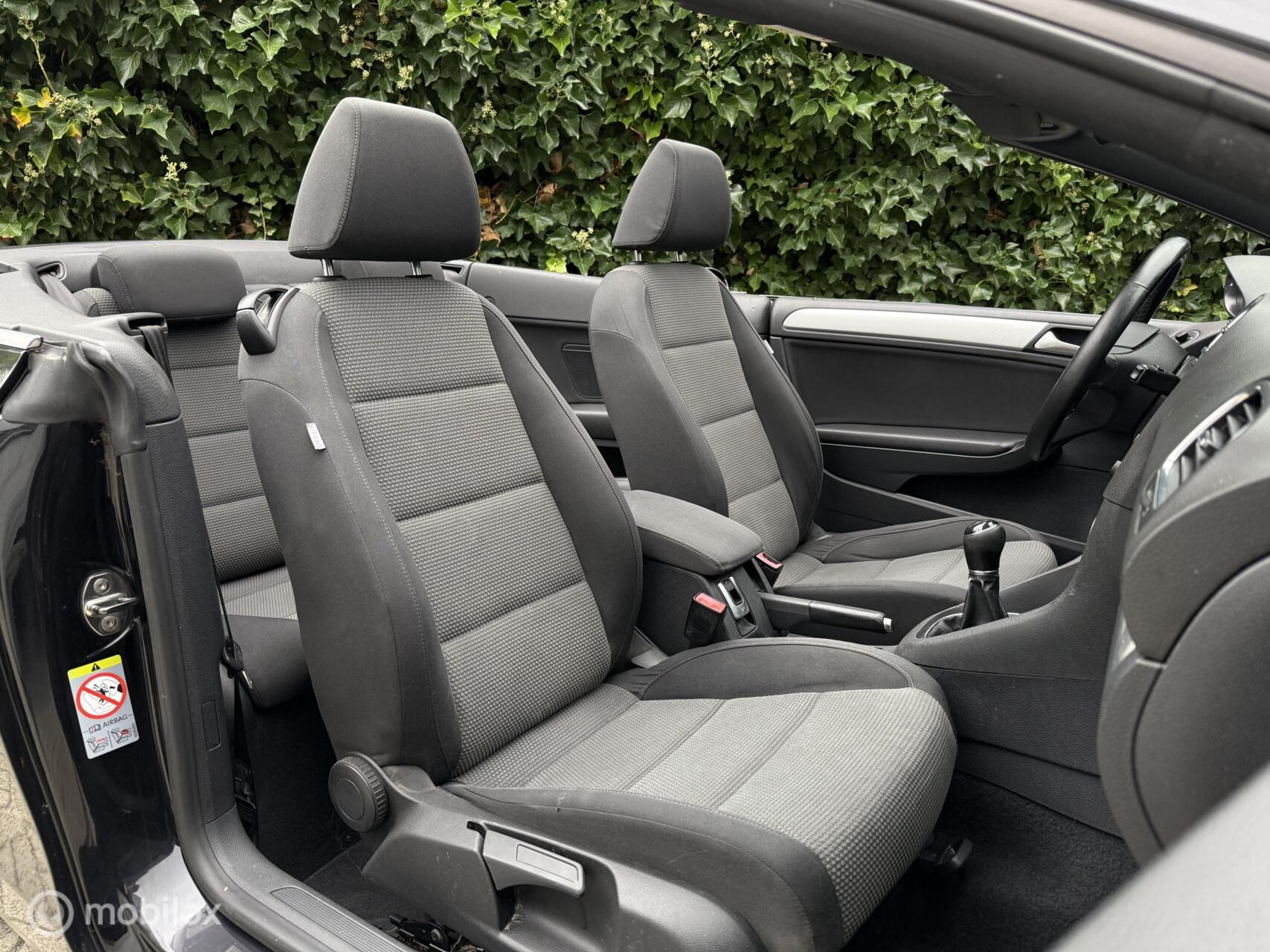Foto van Volkswagen Golf Cabrio