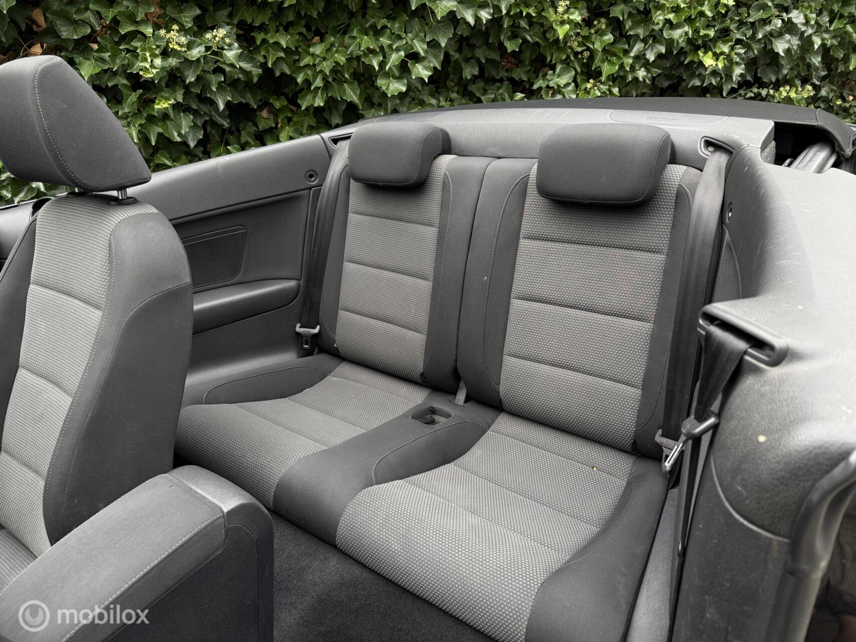 Foto van Volkswagen Golf Cabrio