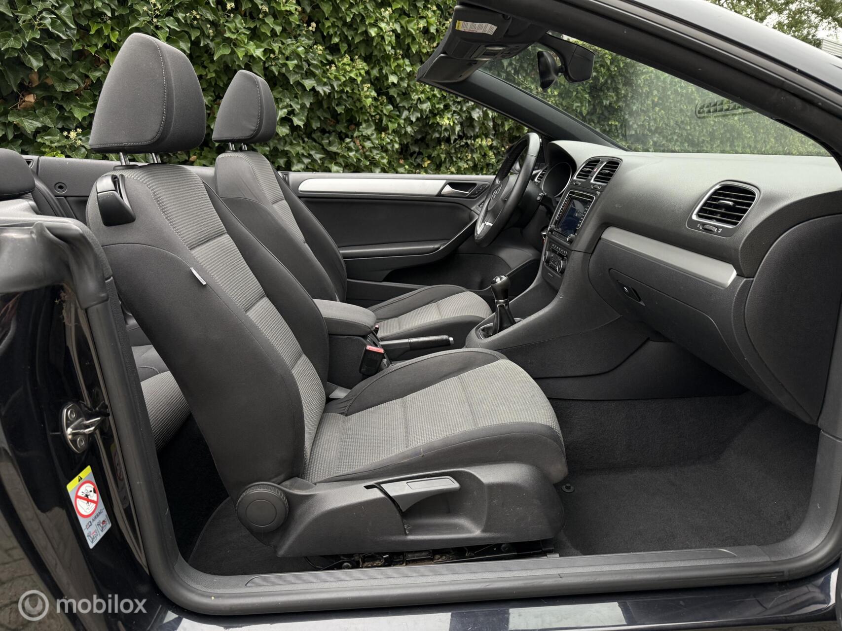 Foto van Volkswagen Golf Cabrio