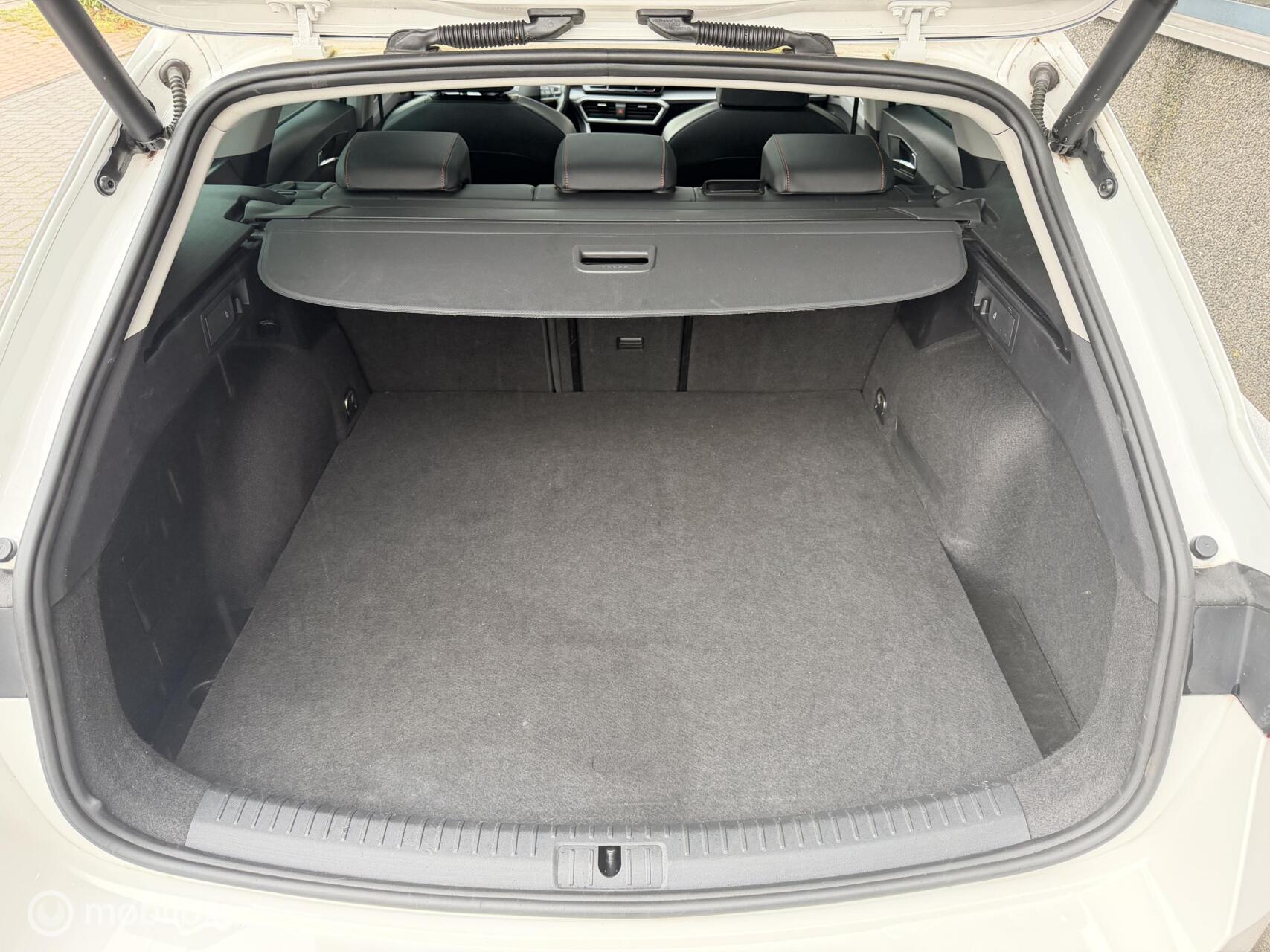 Foto van Seat Leon Sportstourer