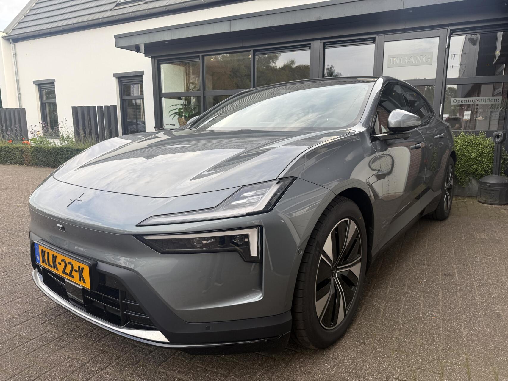 Foto van Polestar 4