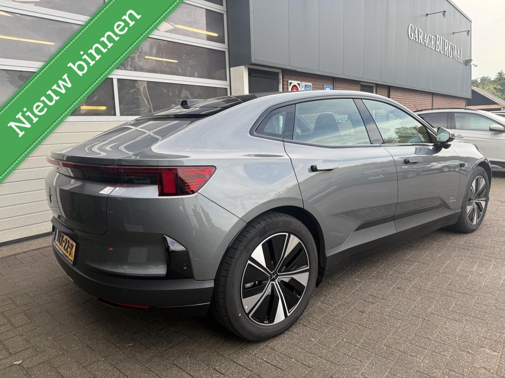 Foto van Polestar 4
