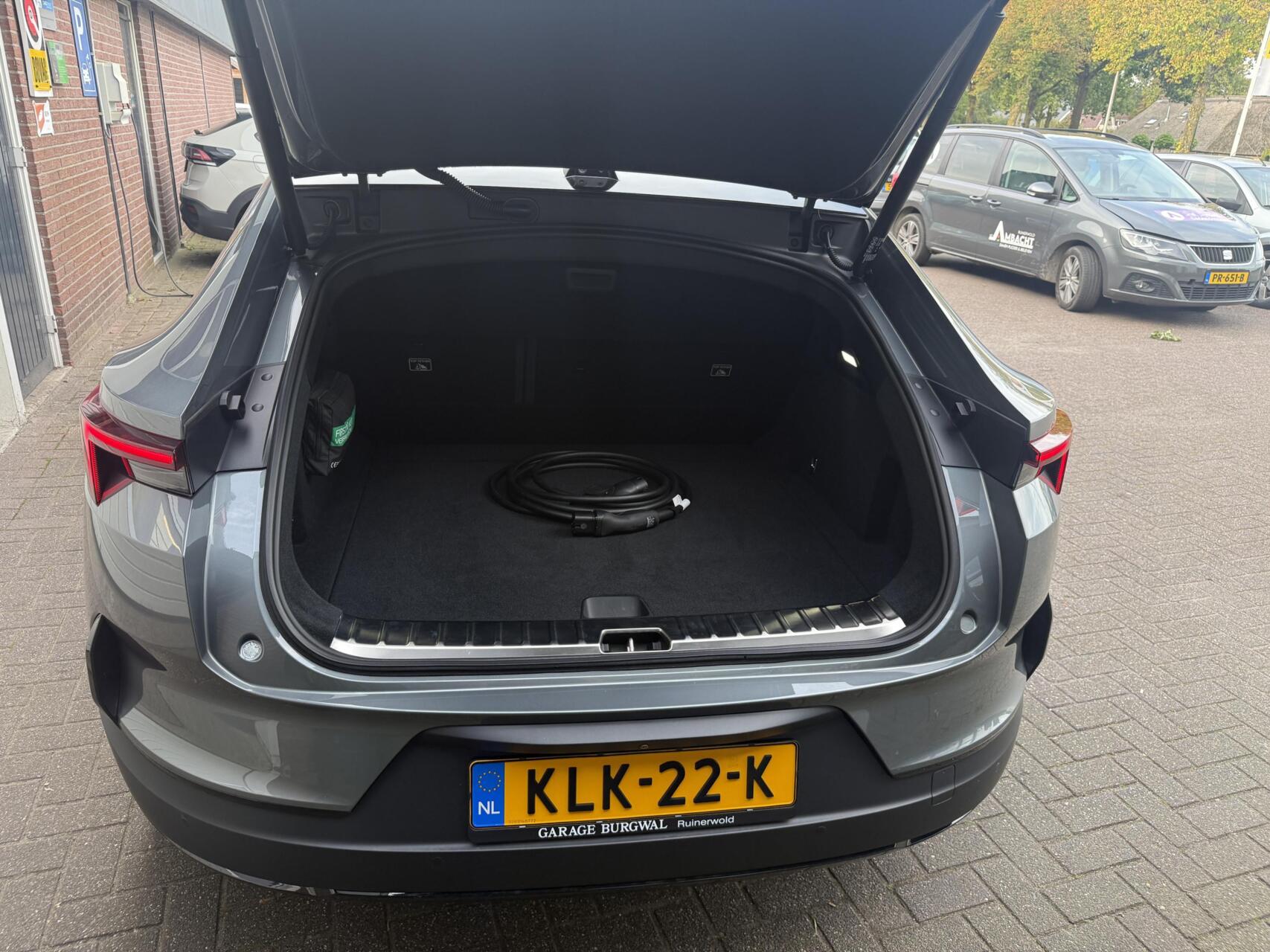 Foto van Polestar 4