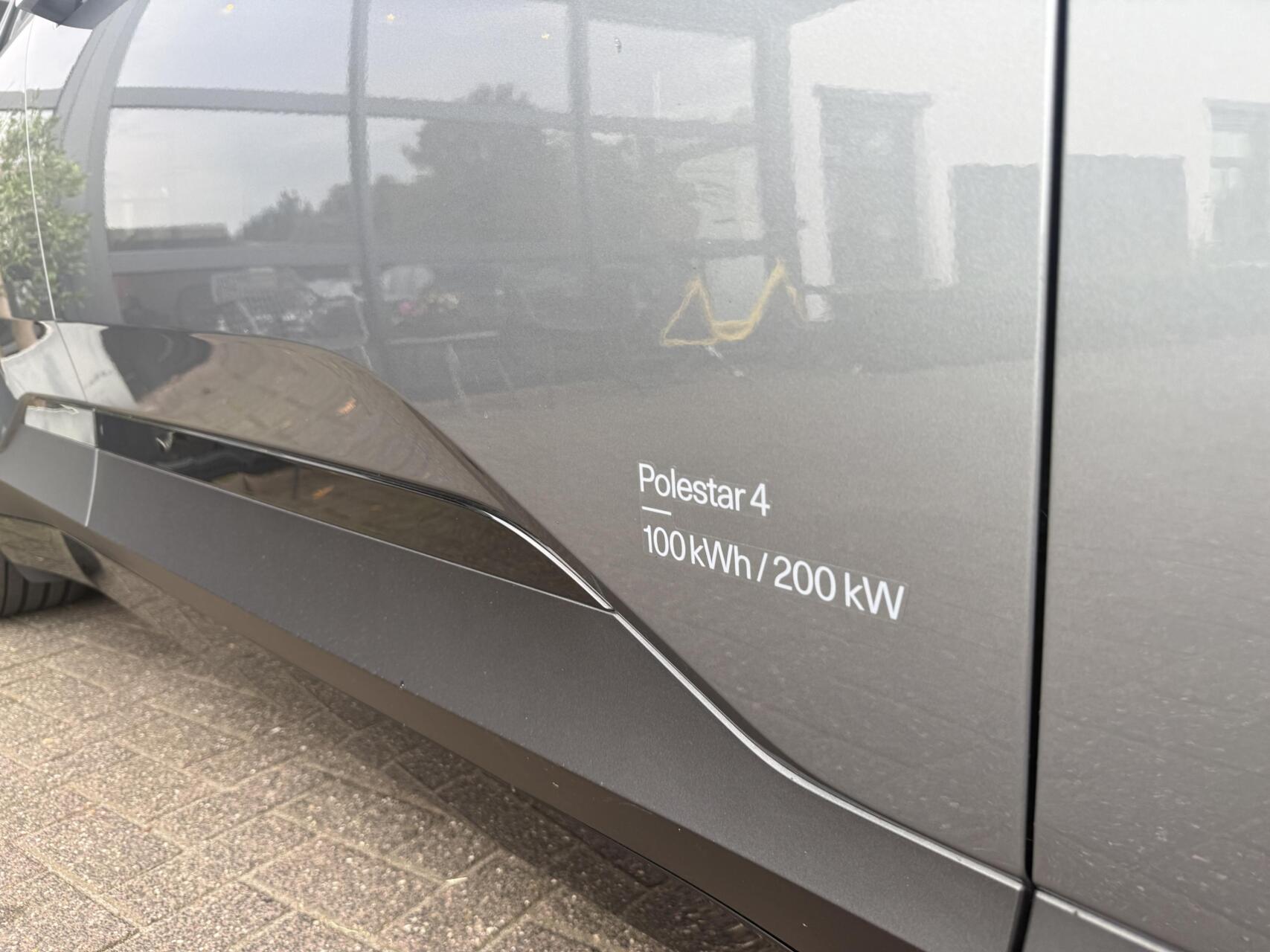 Foto van Polestar 4