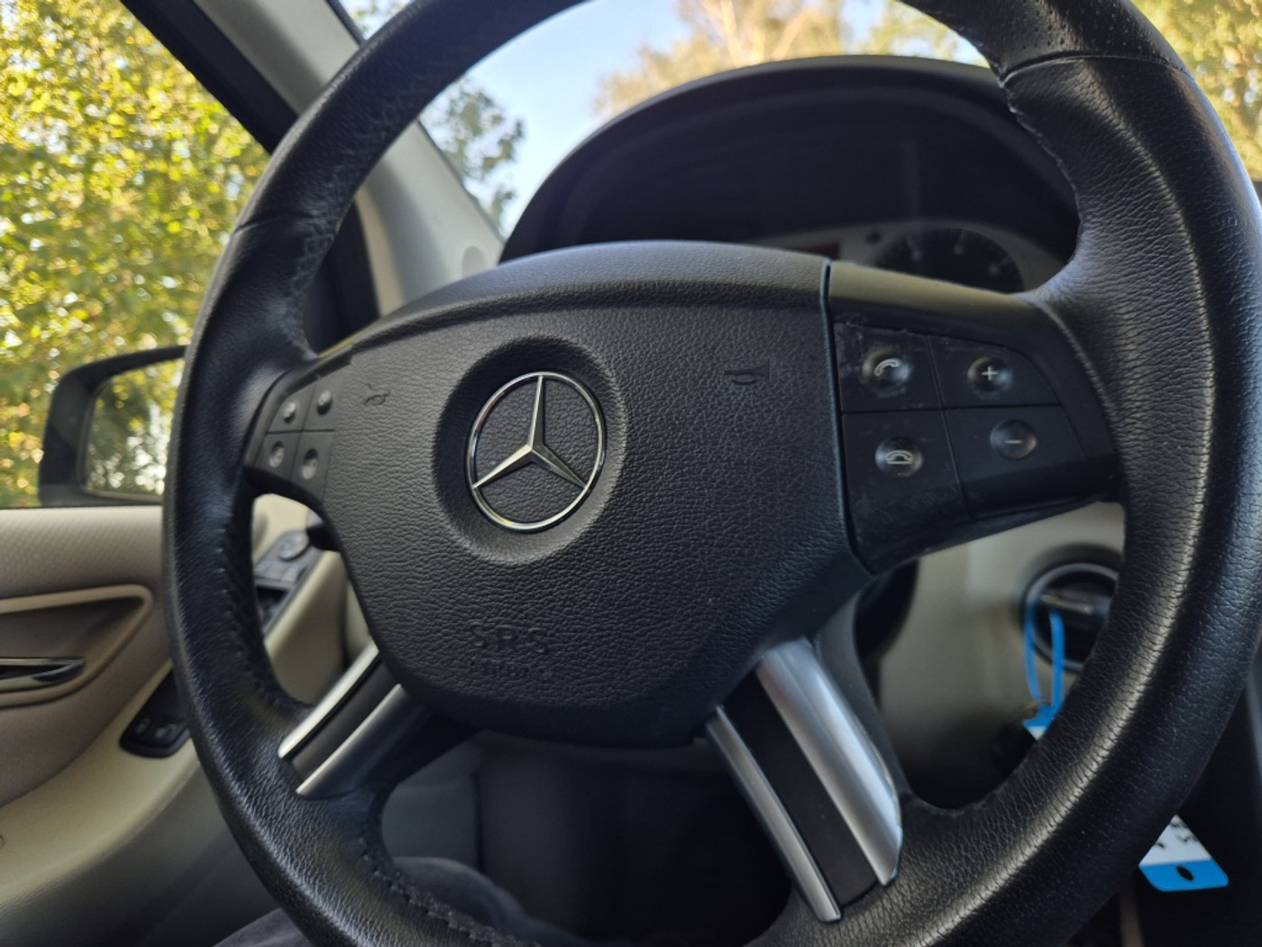 Foto van Mercedes-Benz B 200