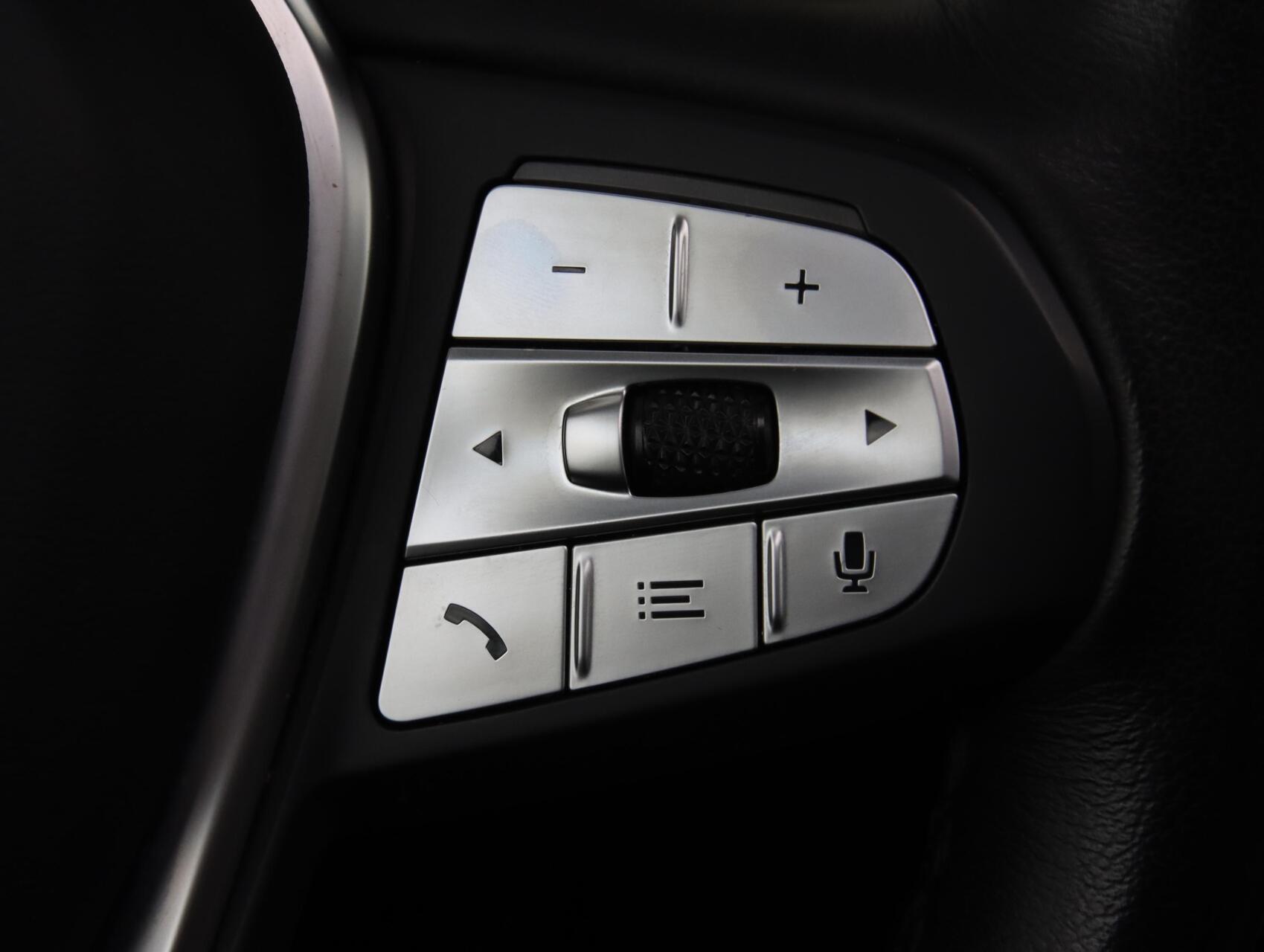 Foto van BMW Ix3