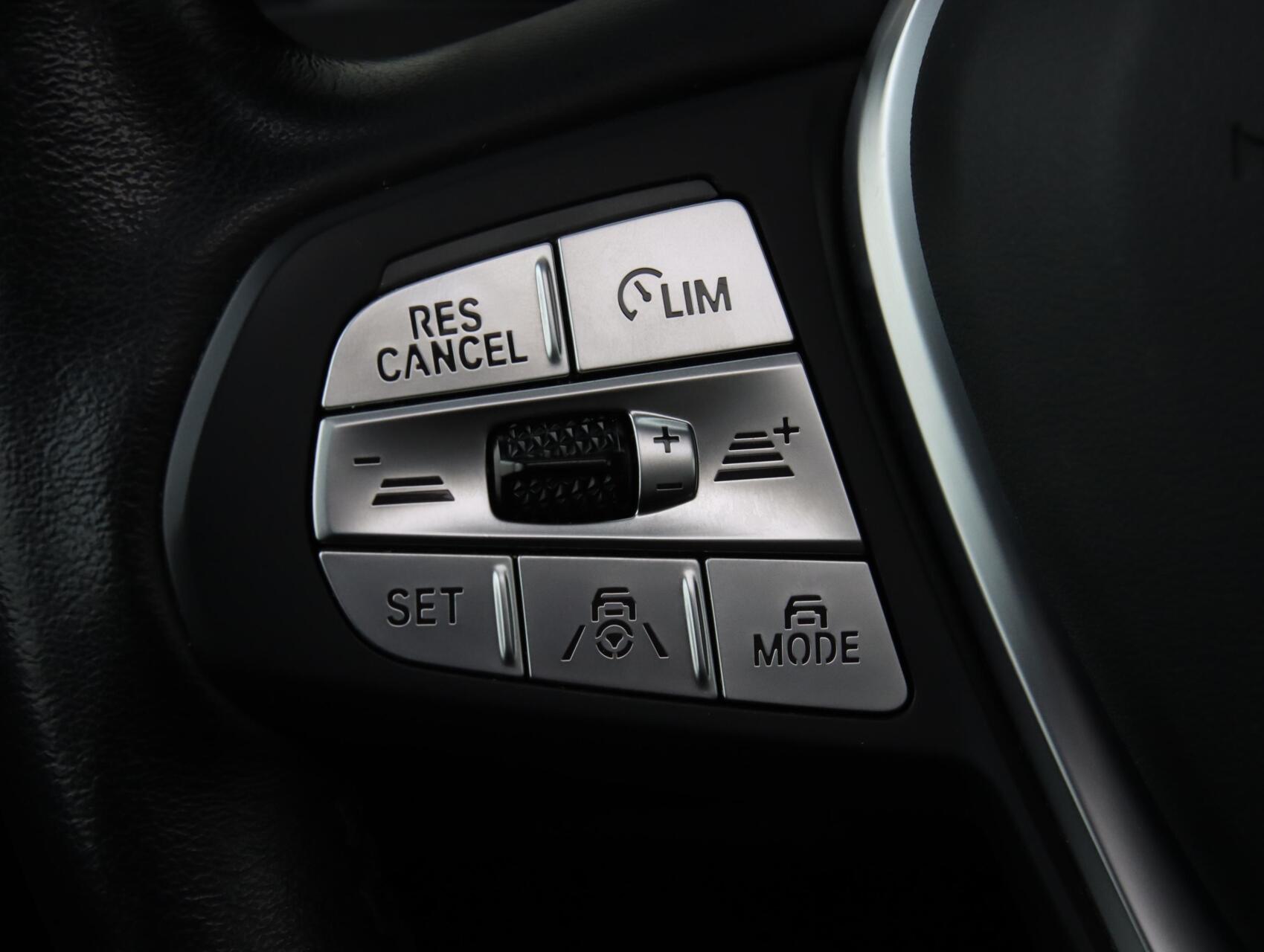 Foto van BMW Ix3