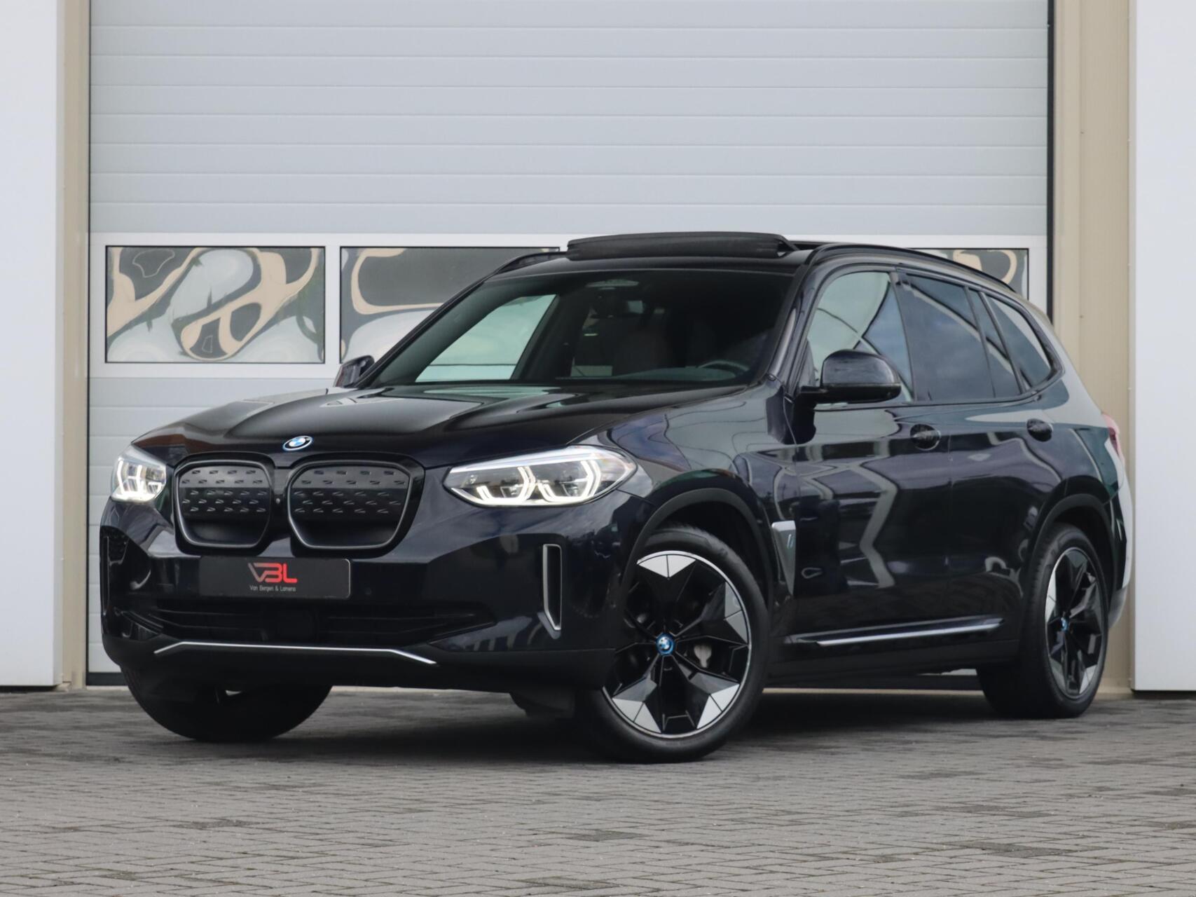 Foto van BMW Ix3