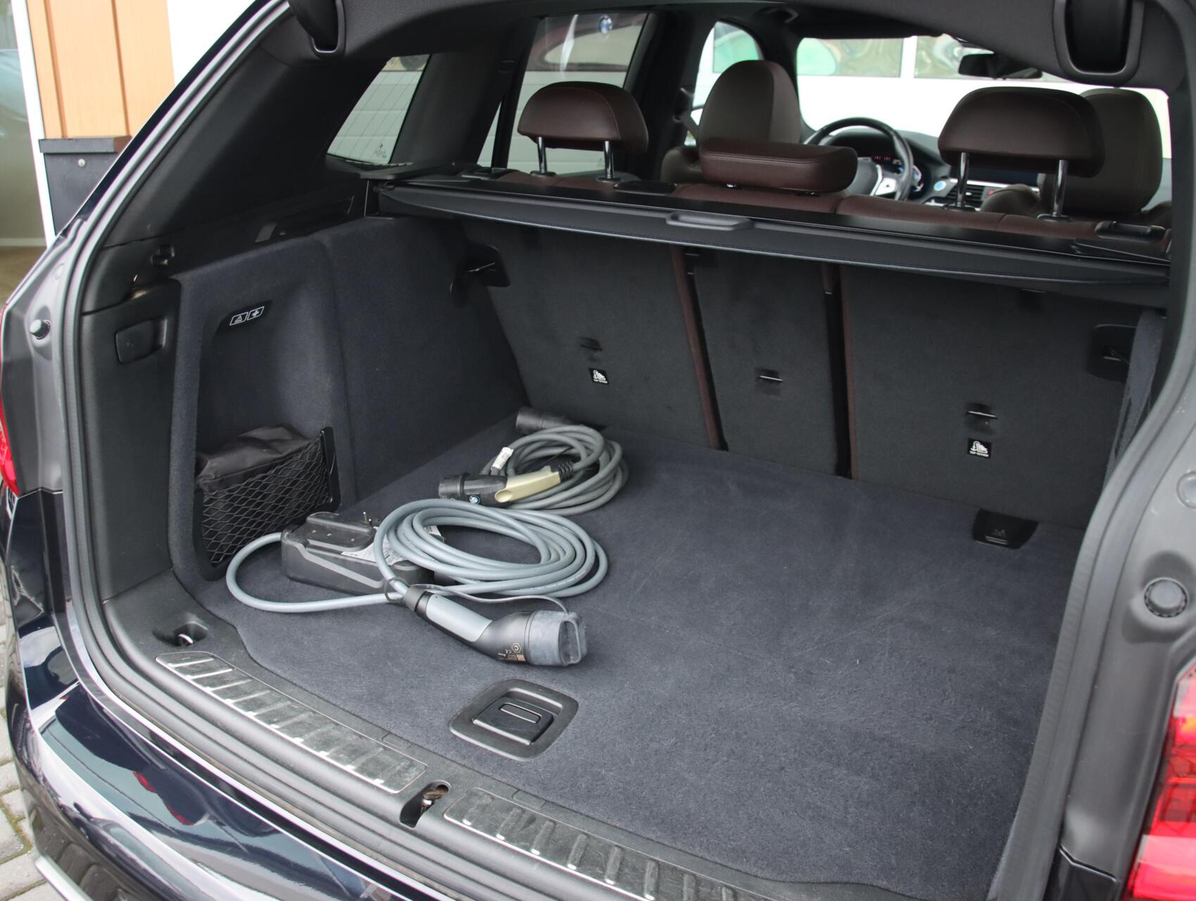 Foto van BMW Ix3
