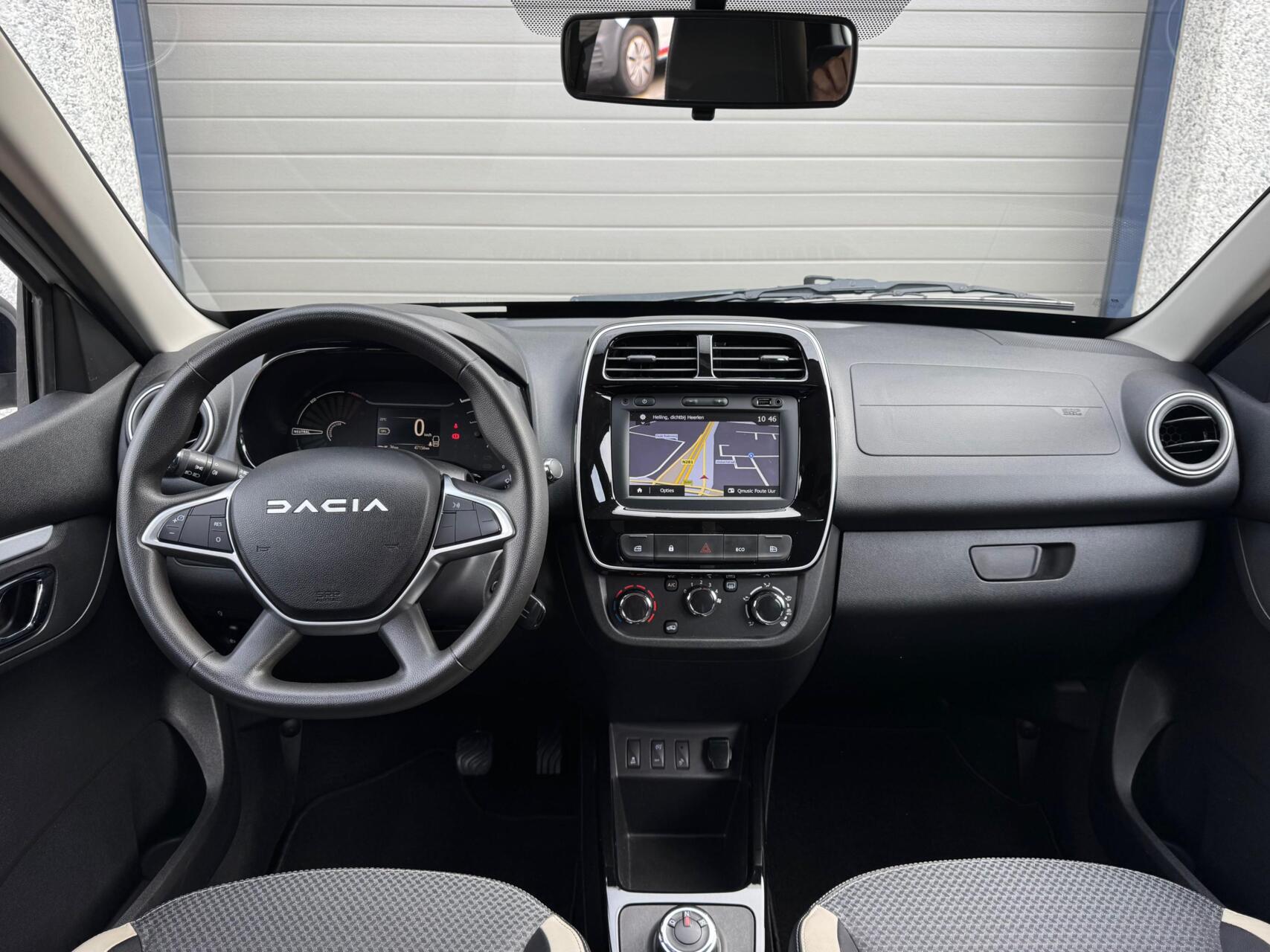 Foto van Dacia Spring