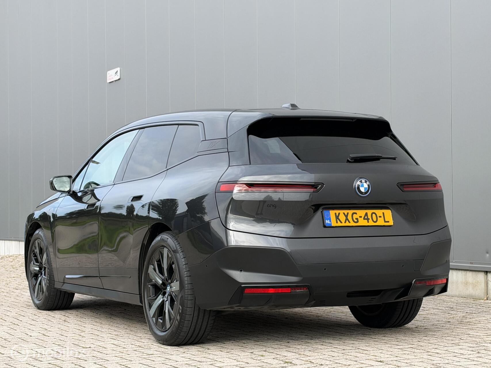 Foto van BMW Ix