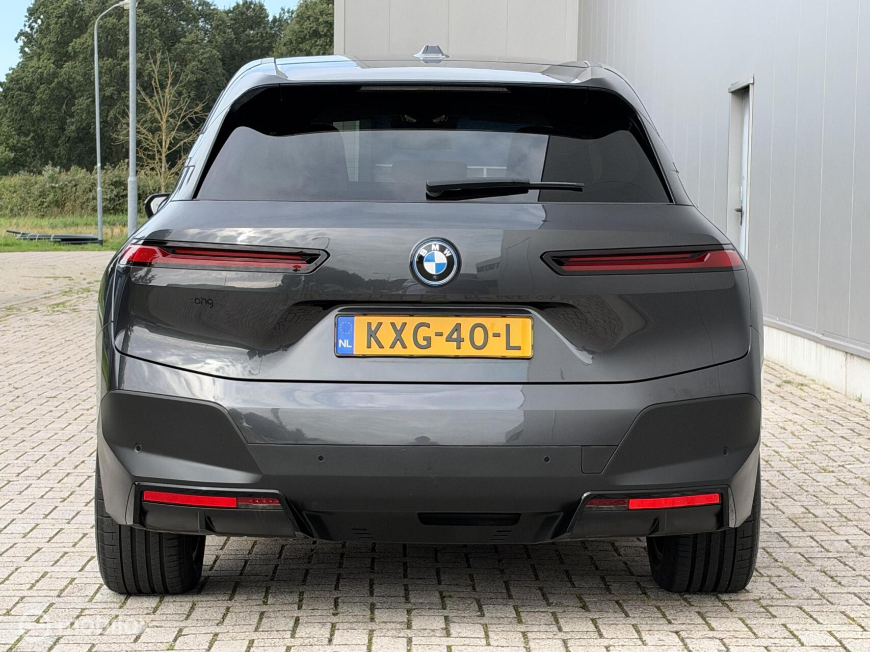 Foto van BMW Ix