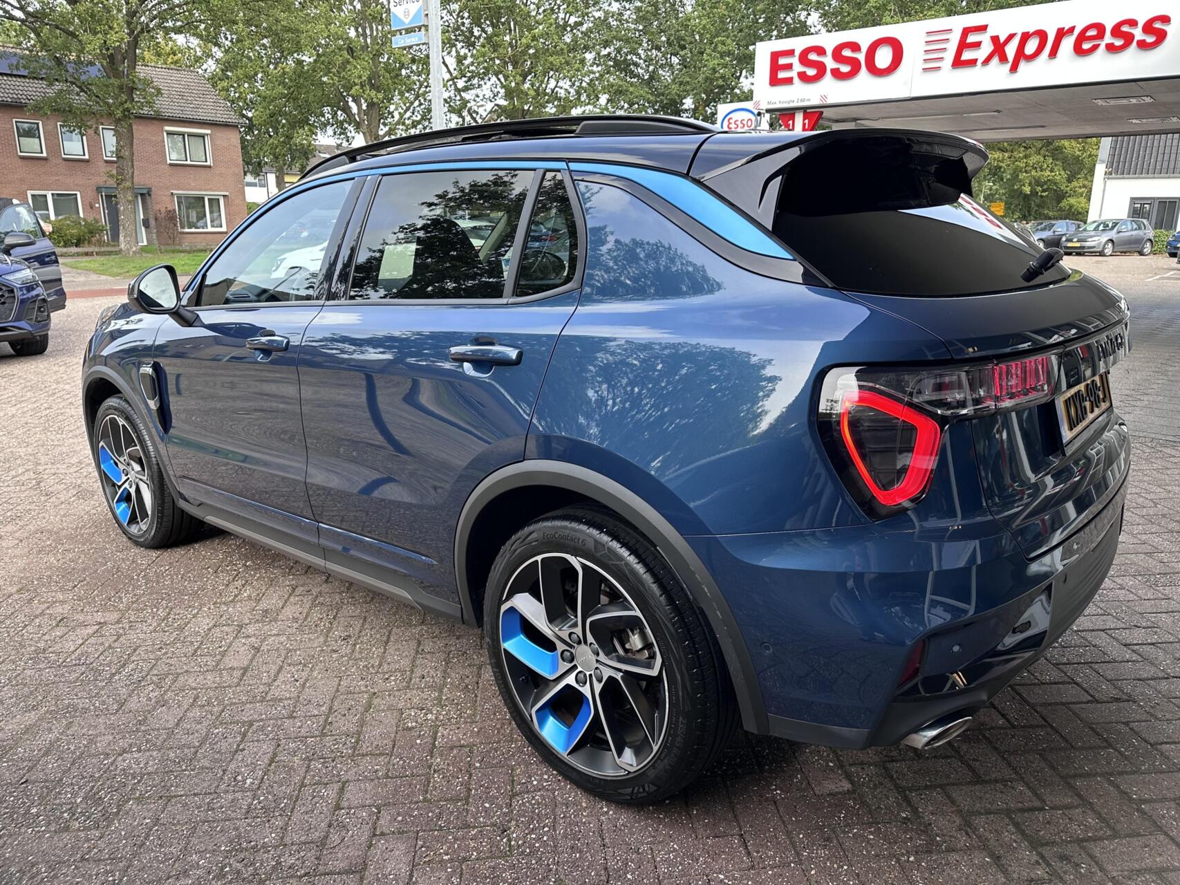 Foto van LYNK & Co 01