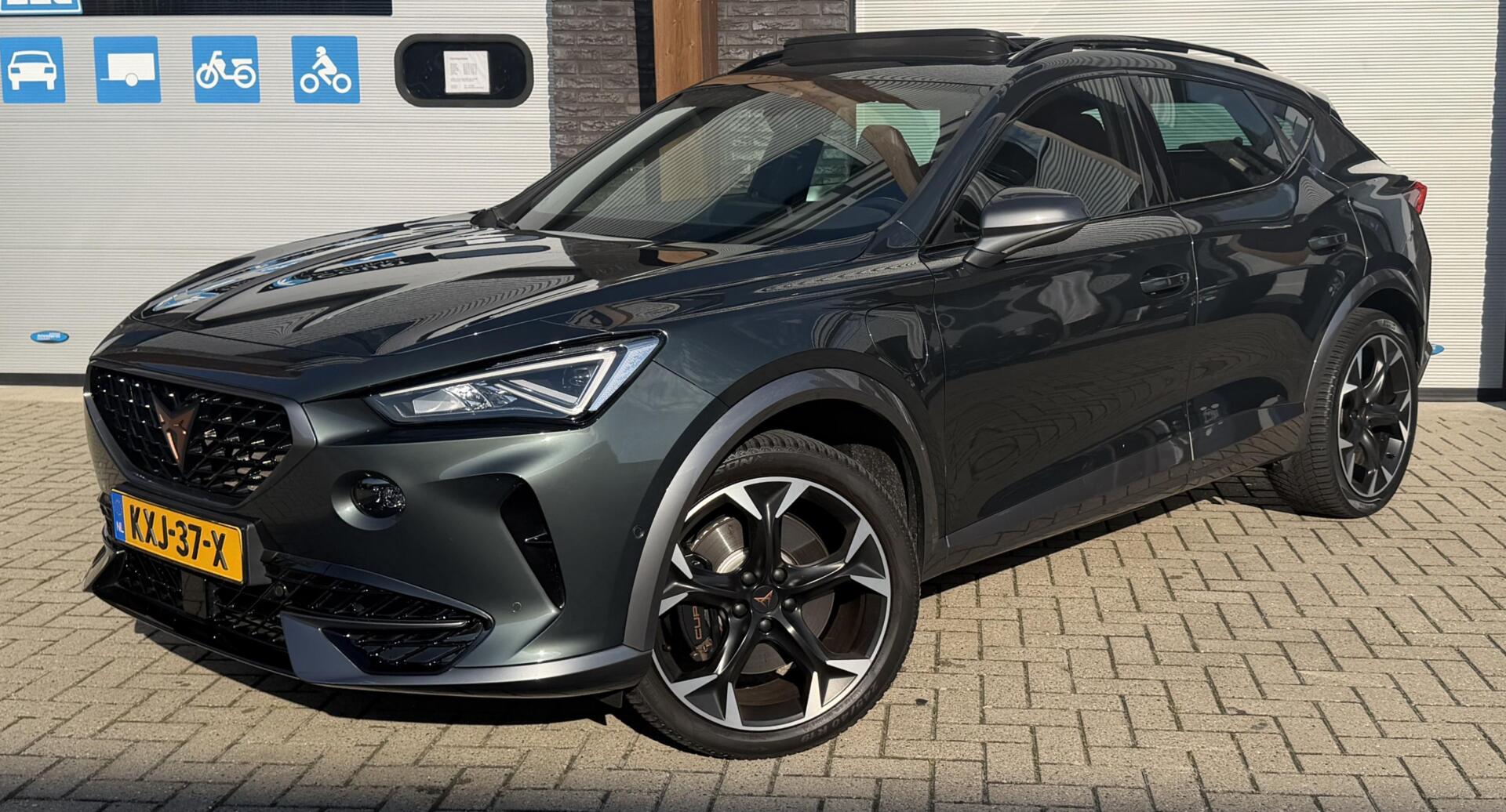 Cupra Formentor 1.4 e-Hybrid VZ Copper Edition PANO/CAM/LED 2022 - voorkant